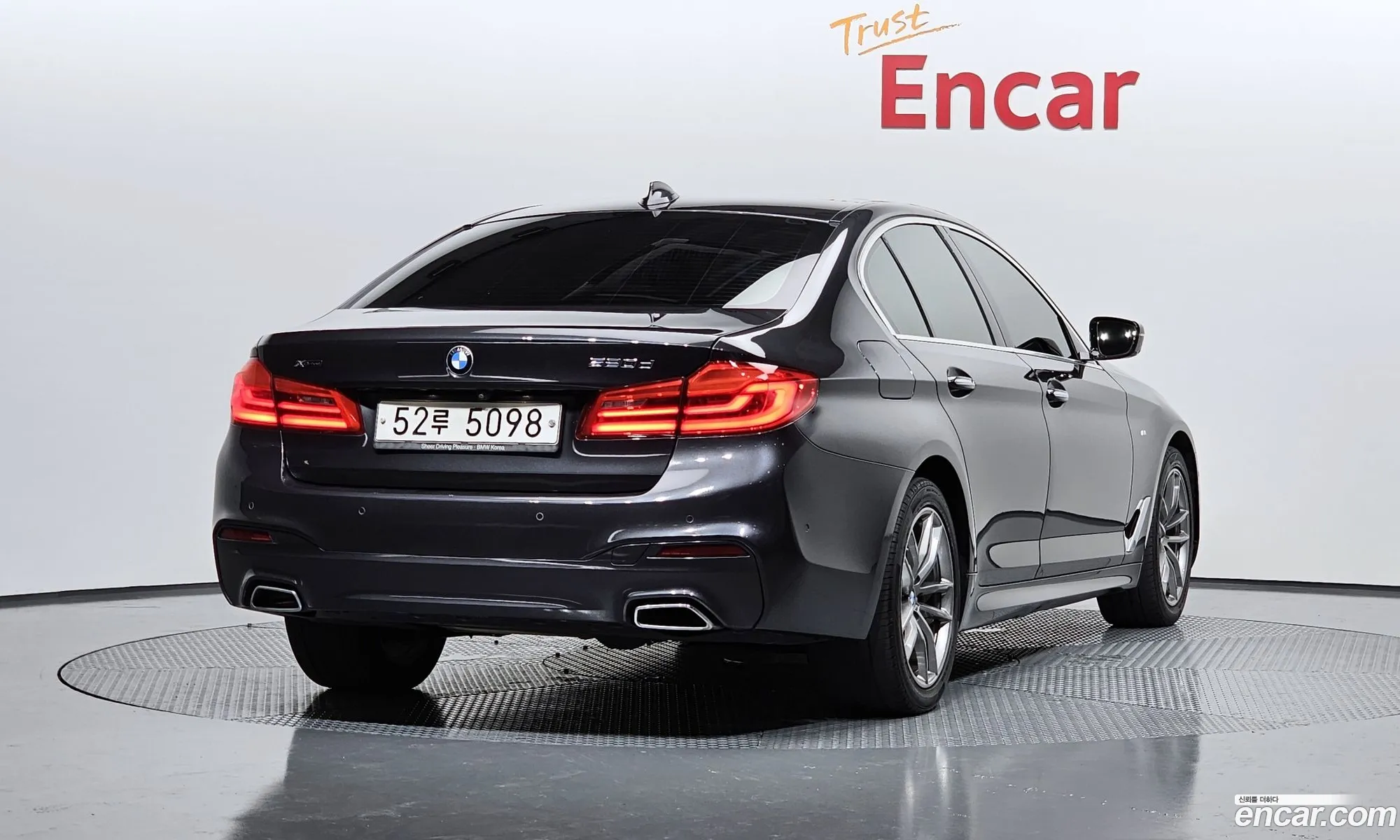 BMW 5 Series G30 520D xDrive M Sport Plus - фотография 3343788