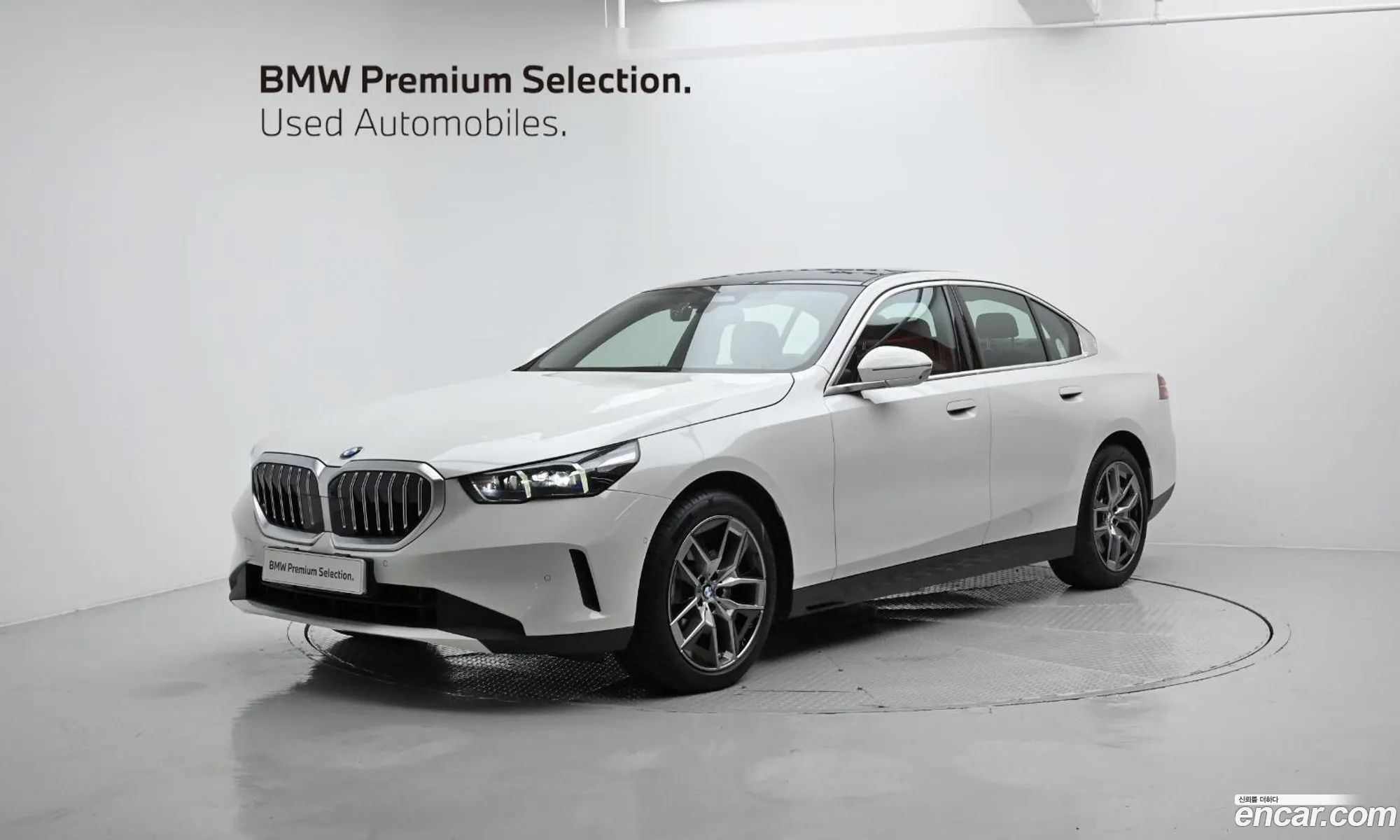 BMW 5 Series G60 520I - фотография 19148782