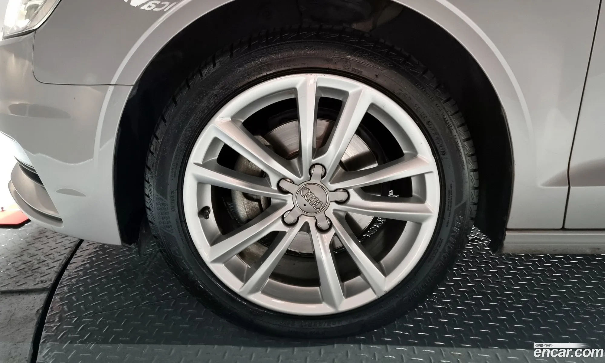 Audi New A3 20 Tdi Dynamic 8V - фотография 1610572