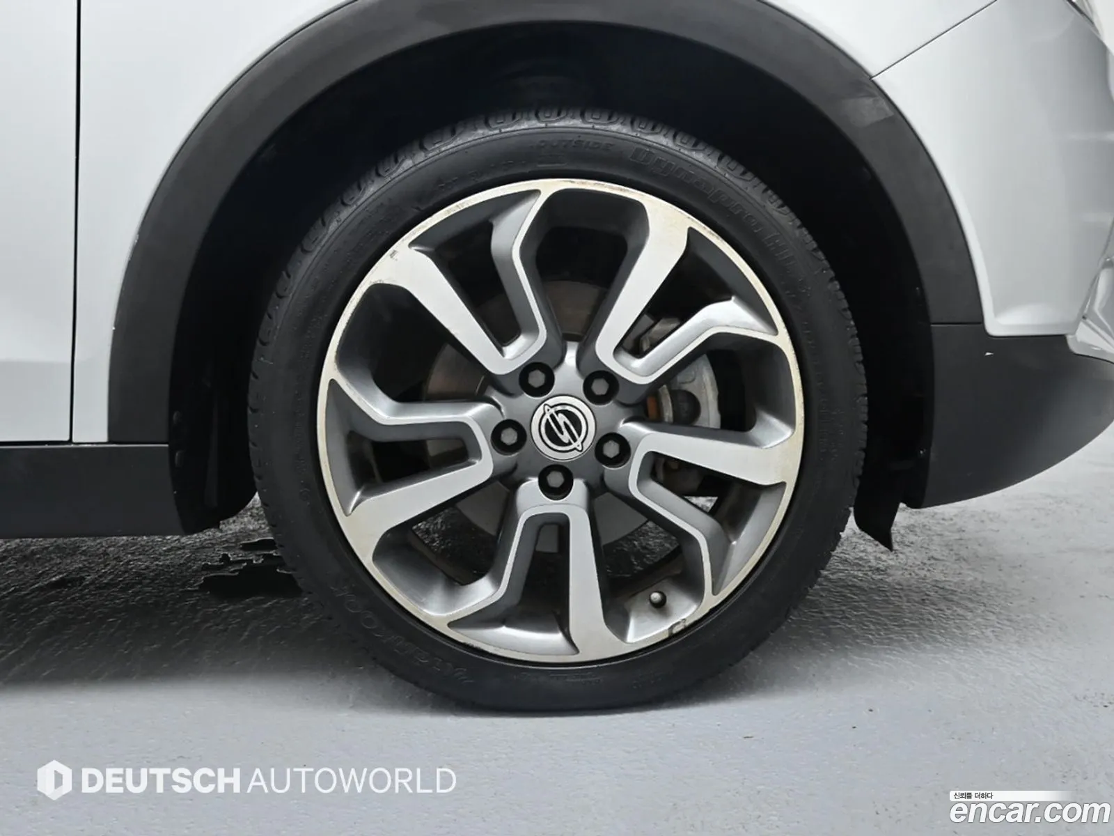 Kg Mobility Ssangyong Tivoli Diesel Vx 2Wd - фотография 5443891