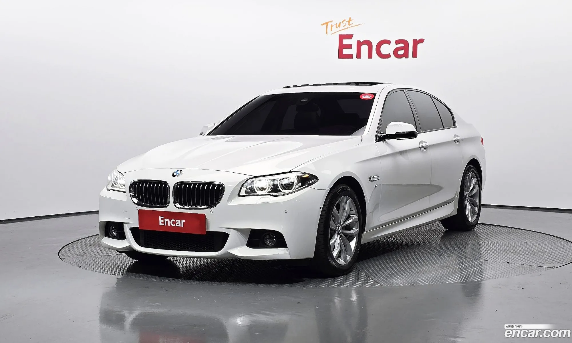 BMW 5 Series F10 520D xDrive M Aerodynamics - фотография 77642