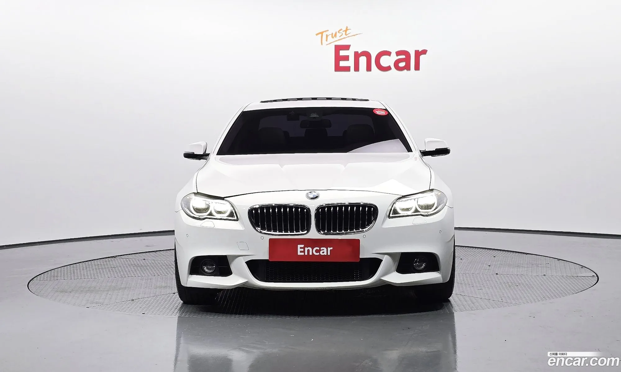 BMW 5 Series F10 520D xDrive M Aerodynamics - фотография 77644