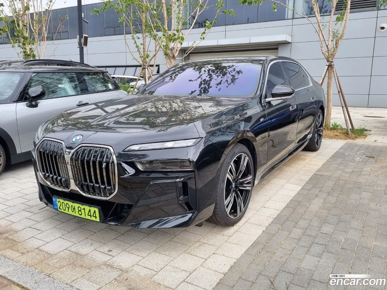 BMW I7 G70 xDrive 60 M Sport - фотография 4421624