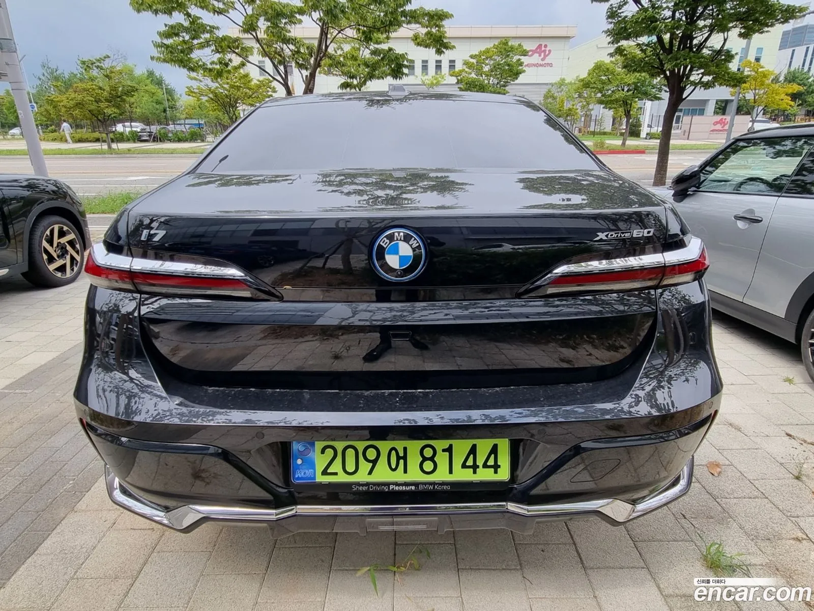 BMW I7 G70 xDrive 60 M Sport - фотография 4421627