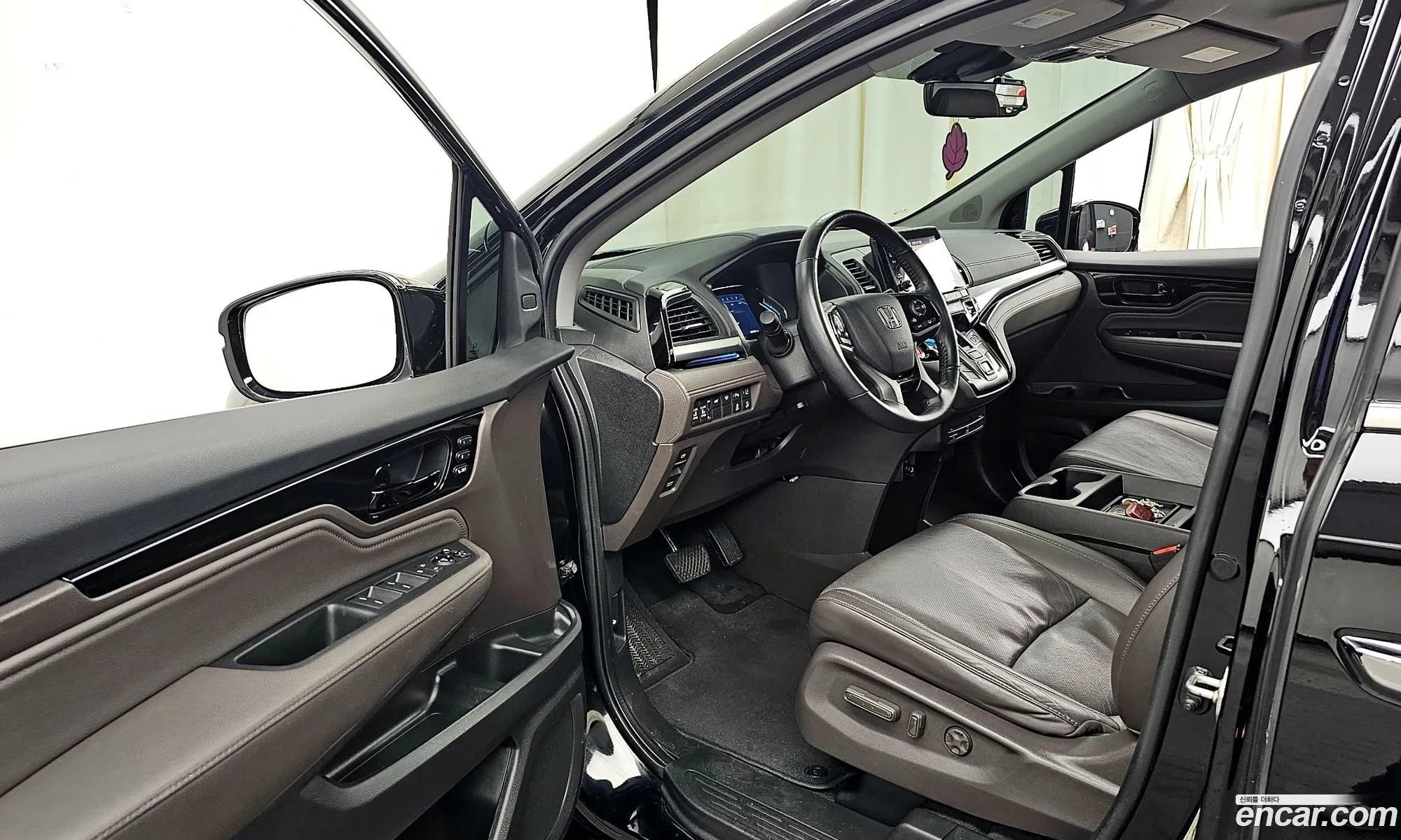 Korex Auto Trade - фотография 12555032