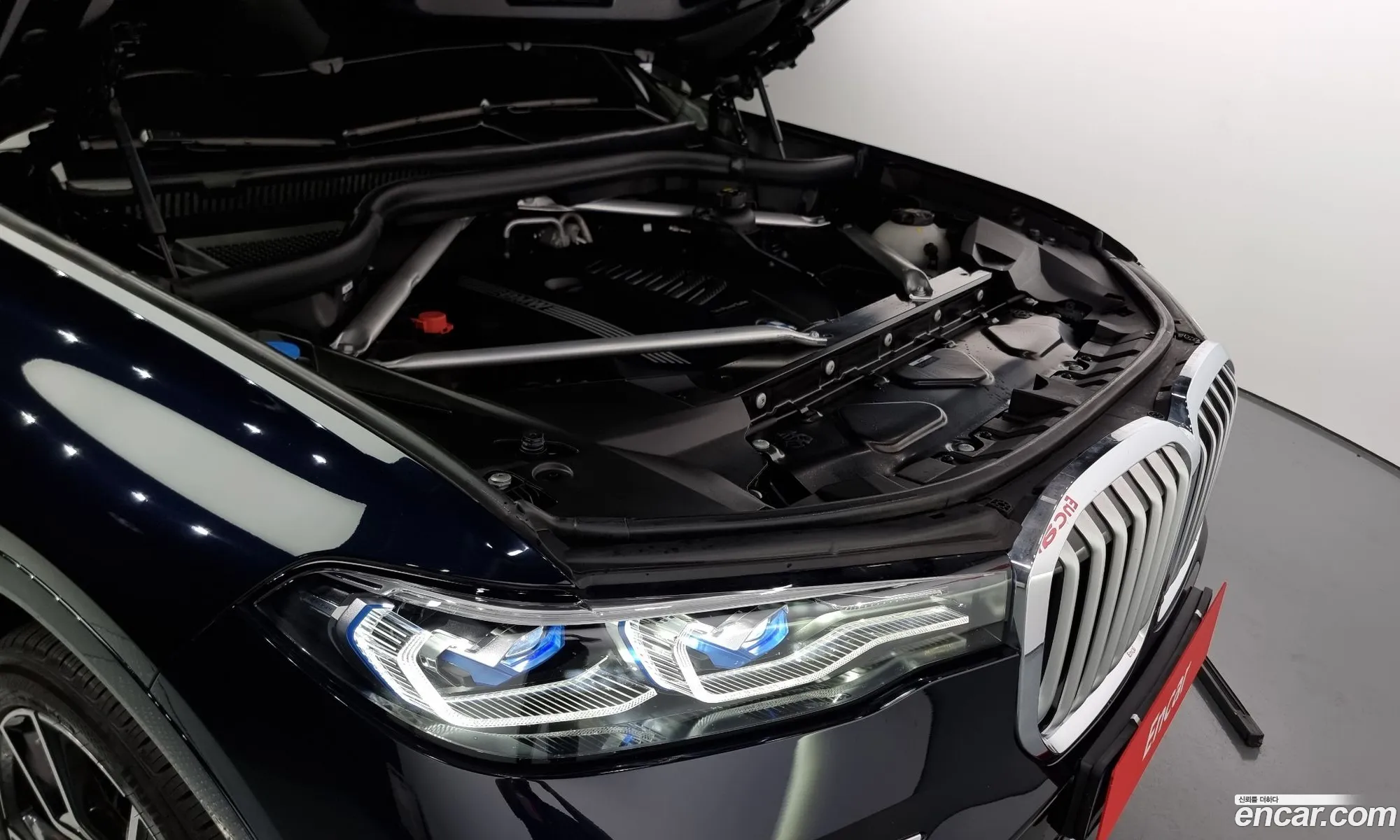 BMW X7 G07 ​​xDrive 40I M Sports 6-Seater - фотография 3340710