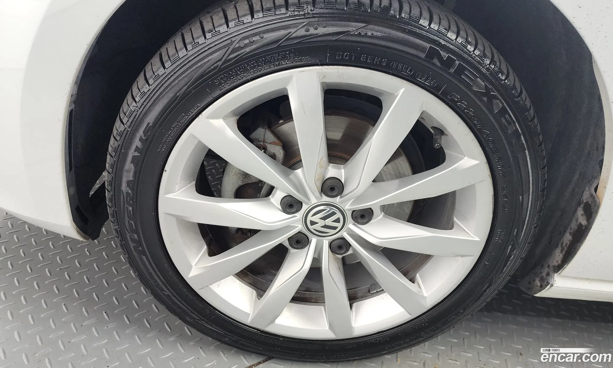 Volkswagen Golf 7Th Generation 20 Tdi Premium - фотография 12831063