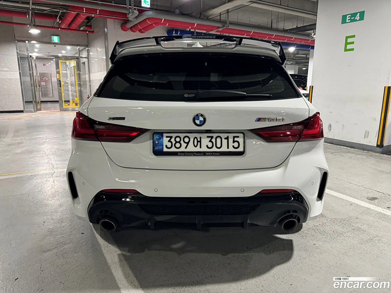 BMW 1 Series F40 M135I xDrive - фотография 4536475