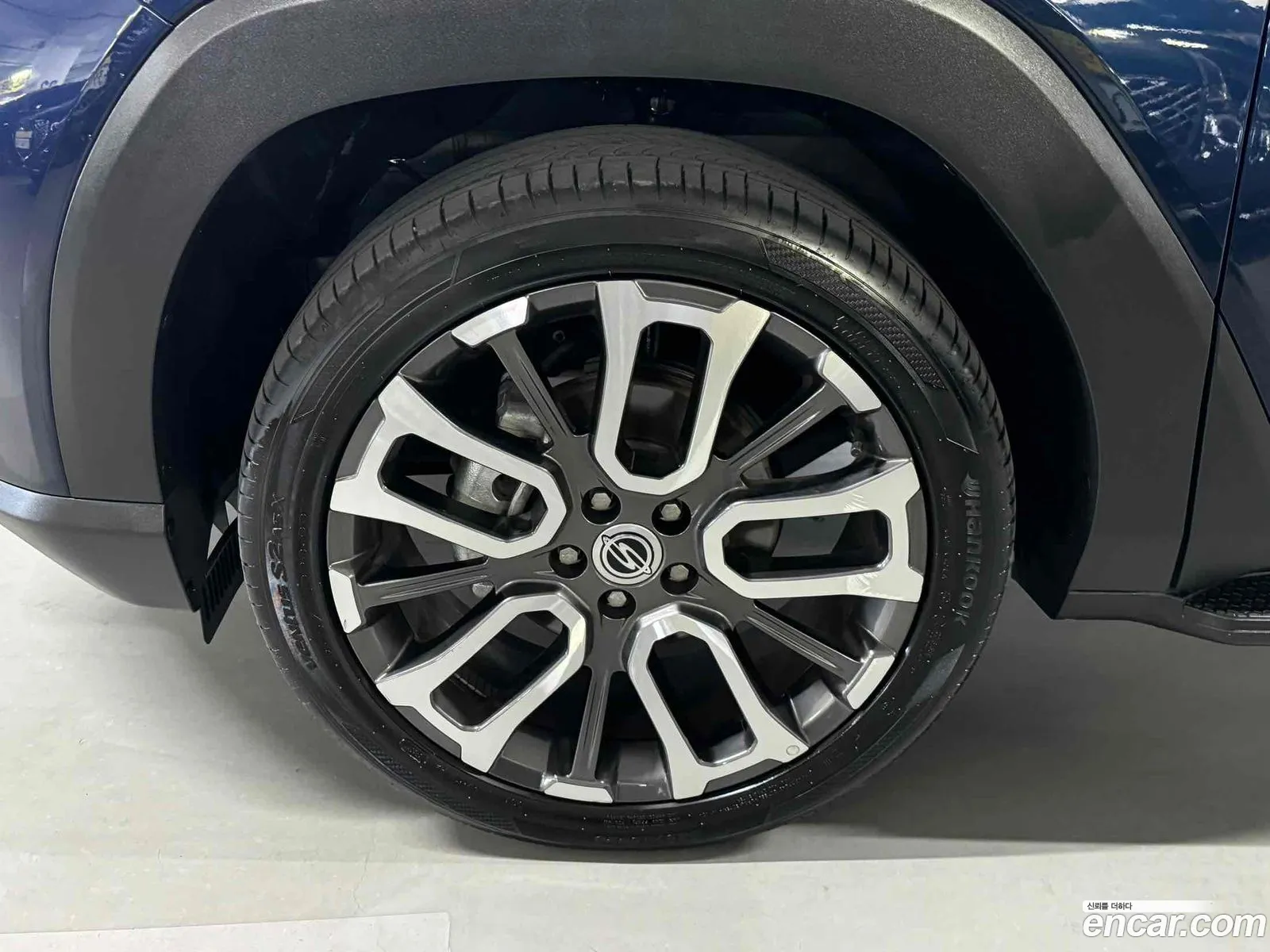 Kg Mobility Ssangyong Torres Gasoline 15 4Wd T7 - фотография 5443916