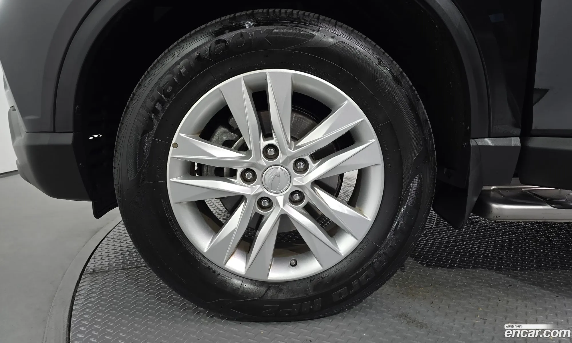 Kg Mobility Ssangyong Rexton Sports Diesel 22 4Wd Prestige - фотография 5141224