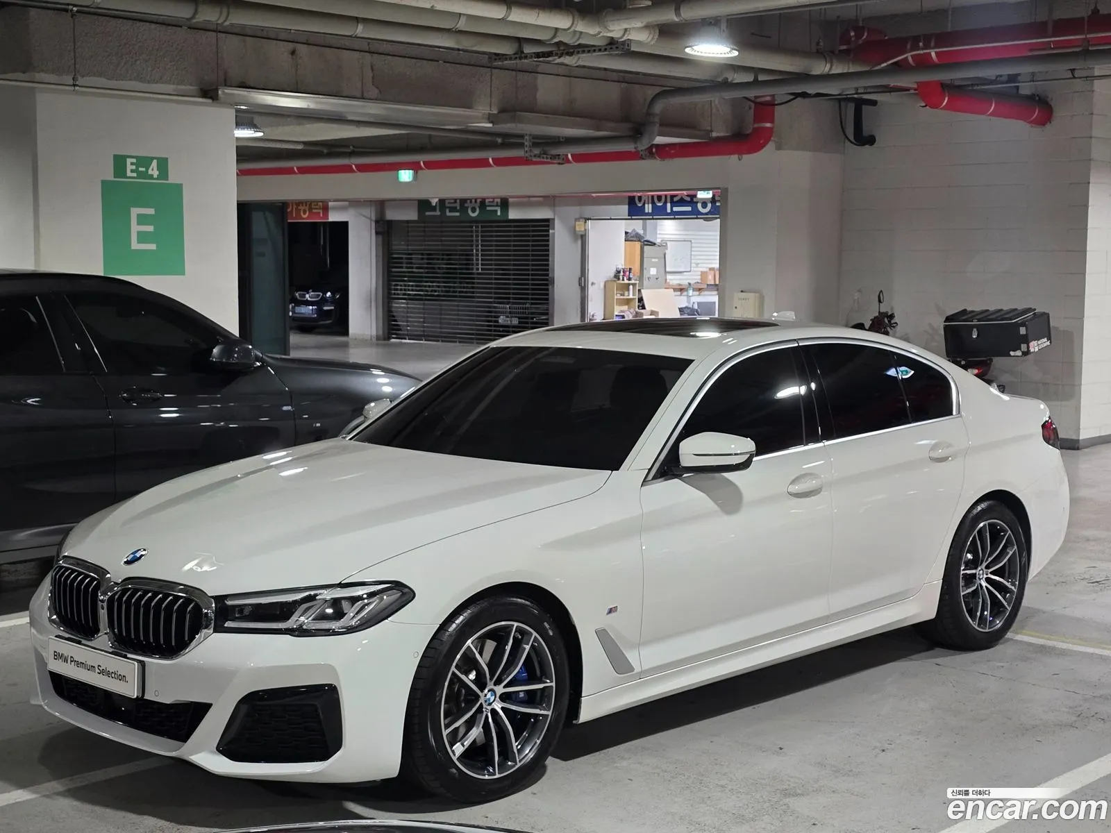 BMW 5 Series G30 520I M Sports - фотография 4562117
