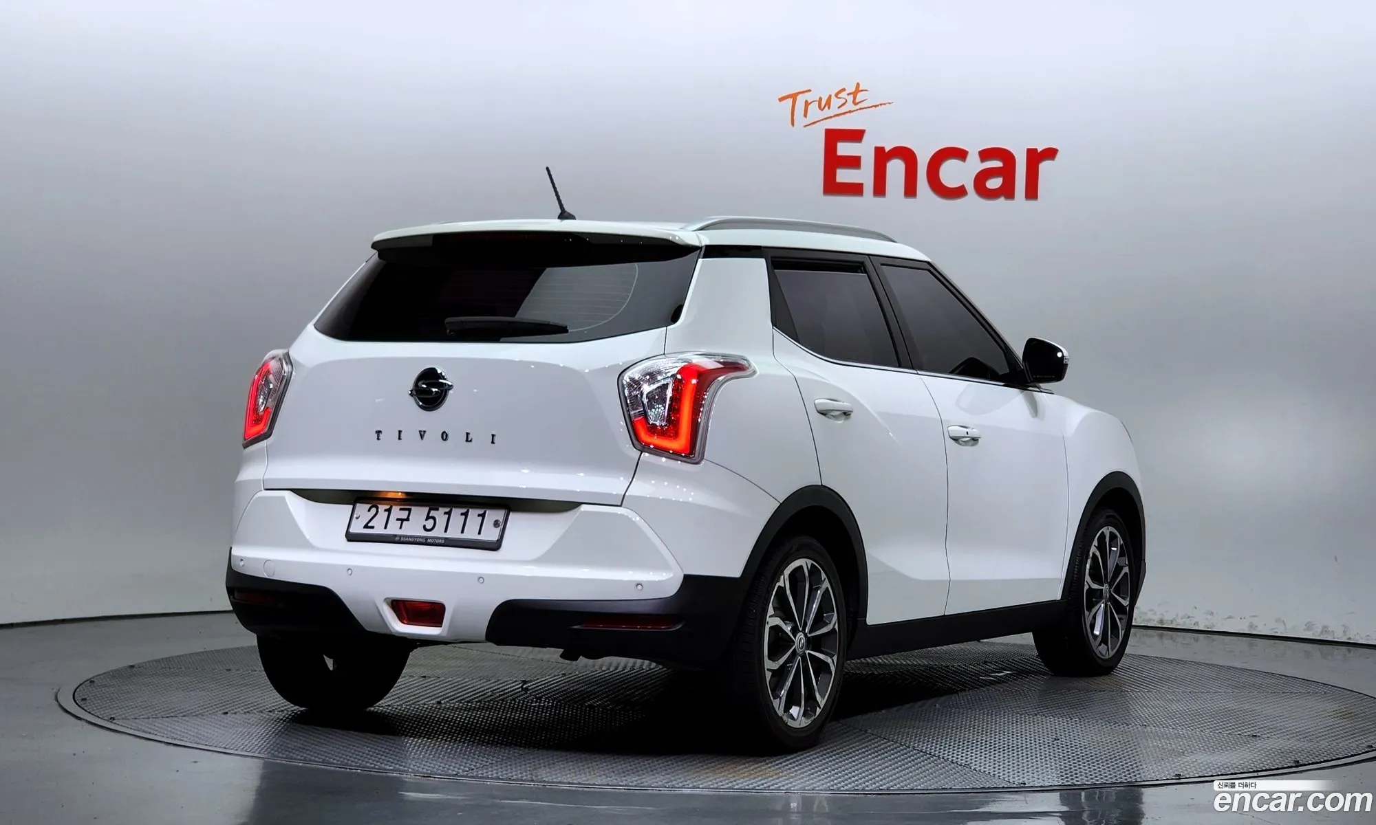 Kg Mobility Ssangyong Tivoli Vx 2Wd - фотография 5666280