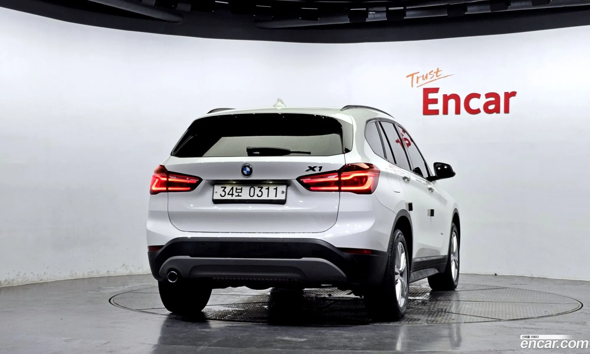 BMW X1 F48 xDrive 18D - фотография 4358446
