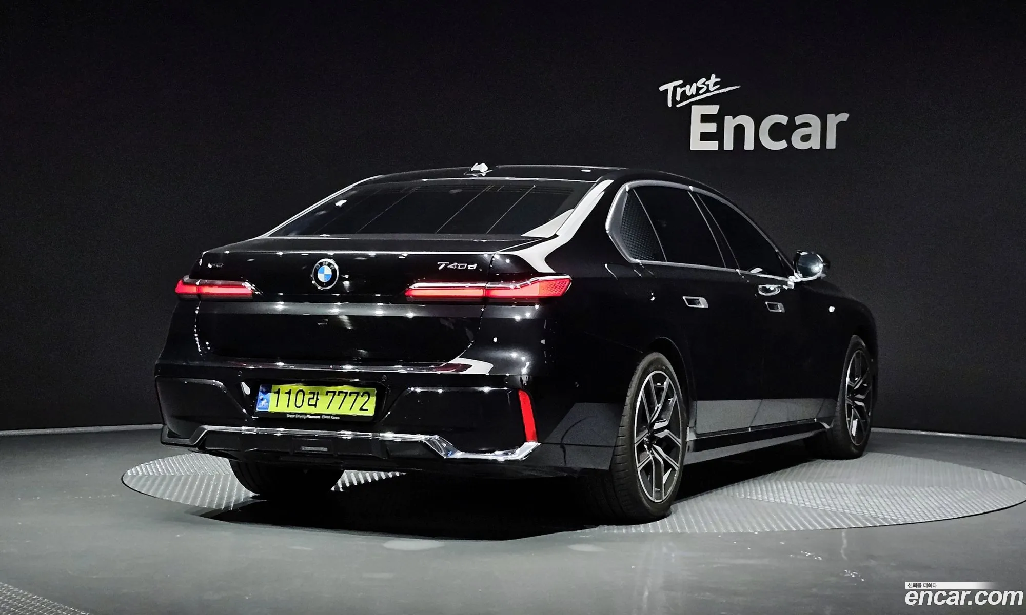 BMW 7 Series G70 740D xDrive M Sports - фотография 3337137