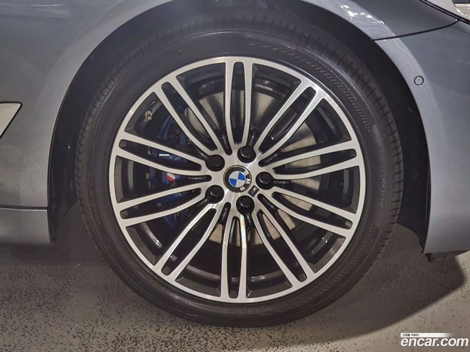 BMW 5 Series G30 530I xDrive M Sport Plus - фотография 3879439