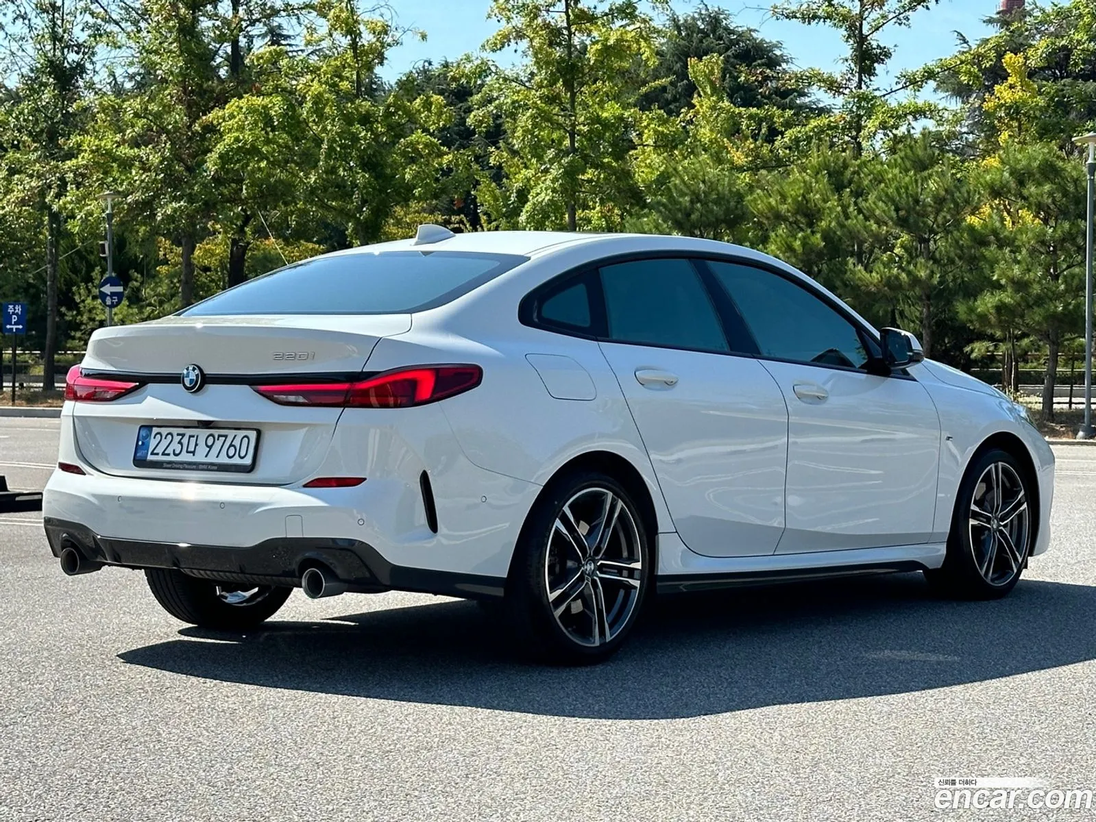 BMW 2 Series Gran Coupe F44 220I M Sports - фотография 3856573