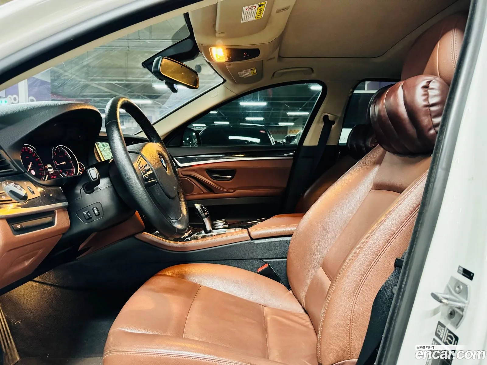 BMW 5 Series F10 520D - фотография 4062657