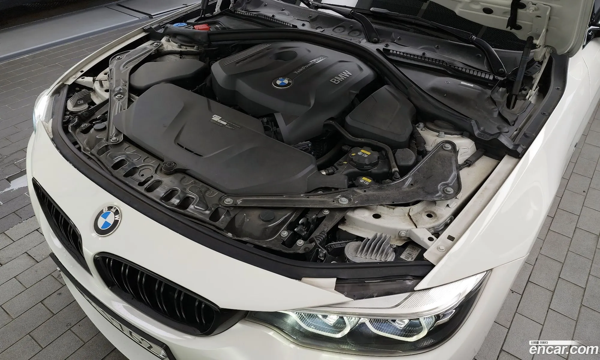 BMW 4 Series F32 430I M Sports Convertible - фотография 4079702