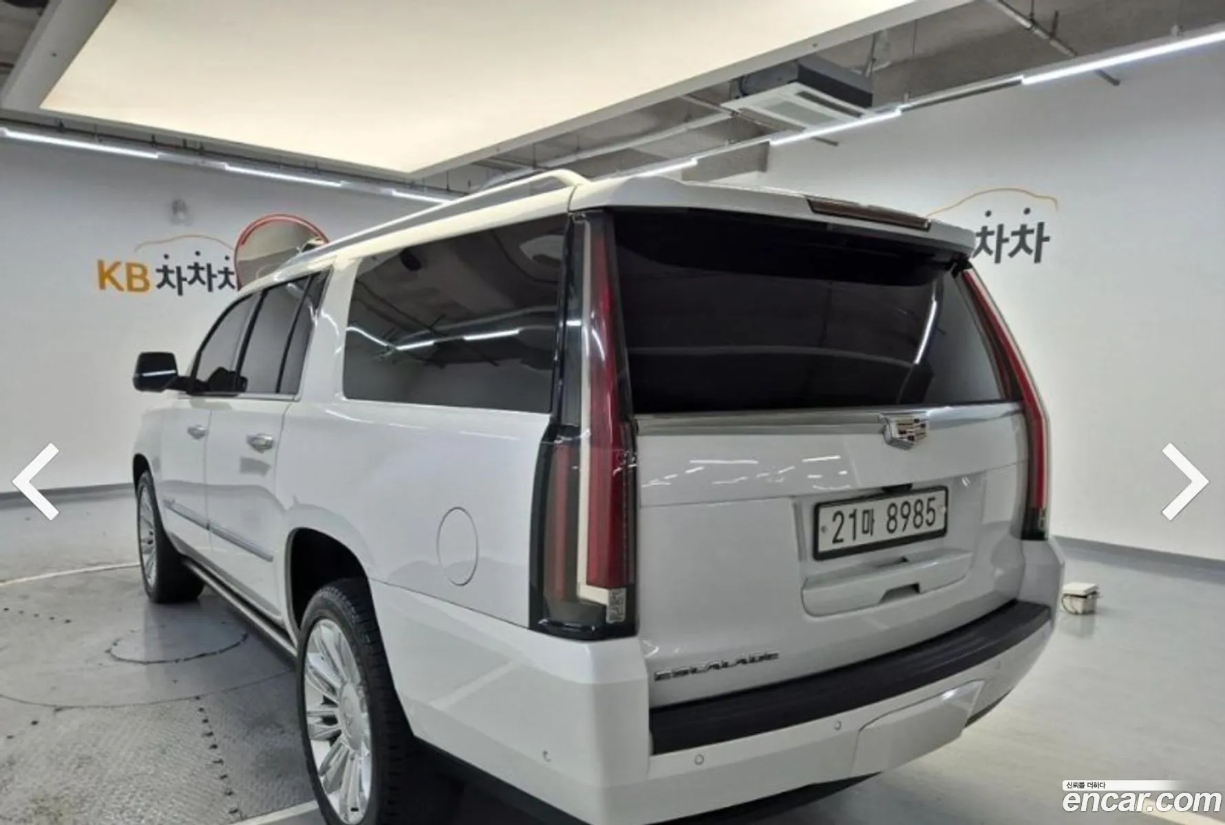 Cadillac Escalade 62 Esv 4Th Generation - фотография 4742531