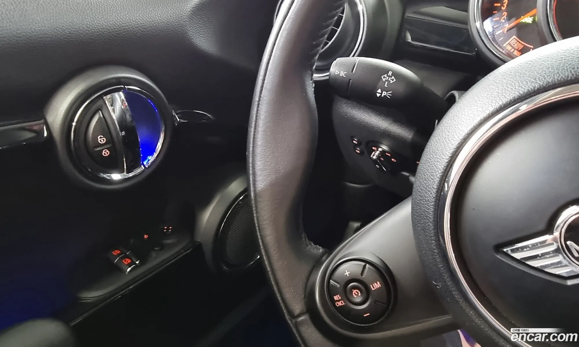 Korex Auto Trade - фотография 9236476
