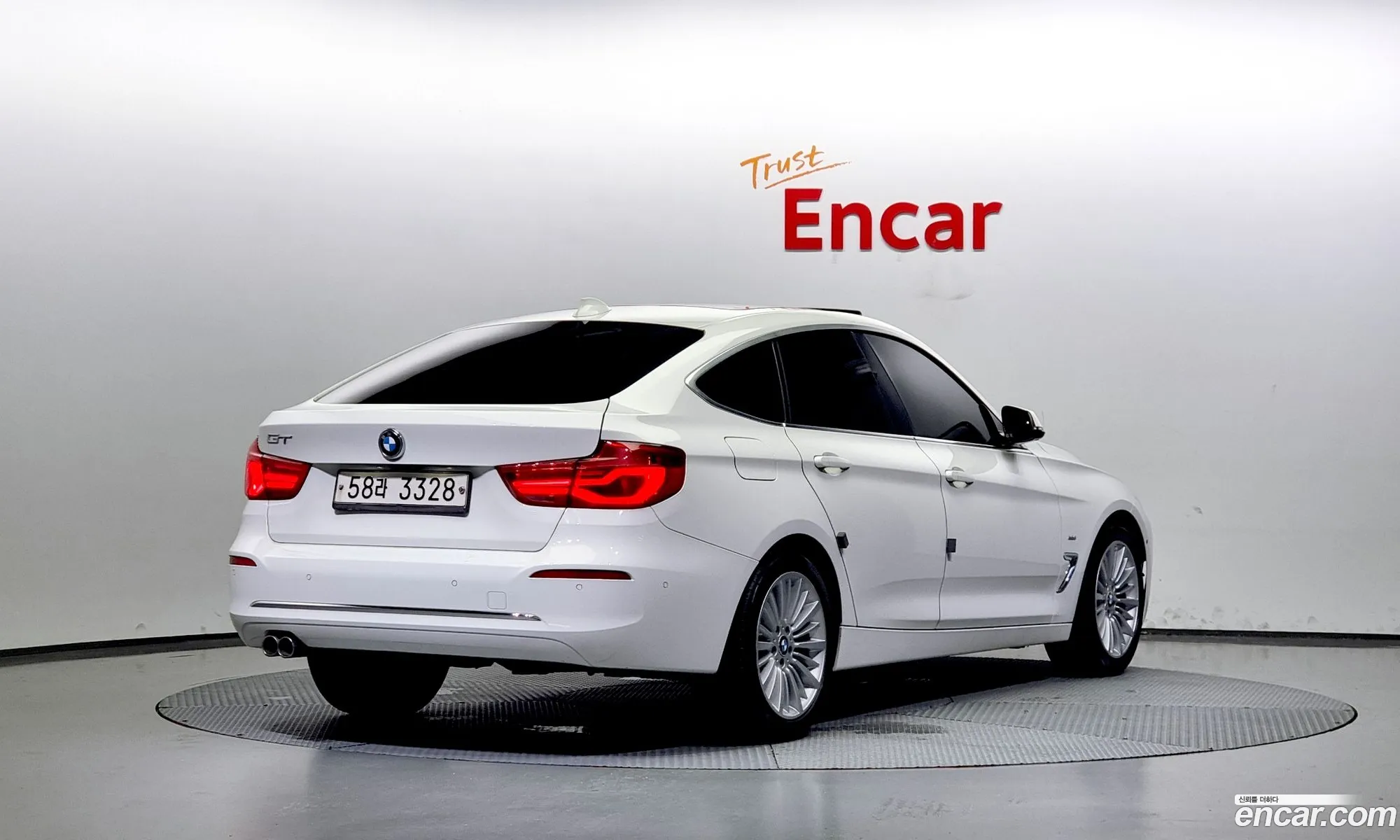 BMW 3 Series Gt F34 Gt 320D Luxury - фотография 2453808