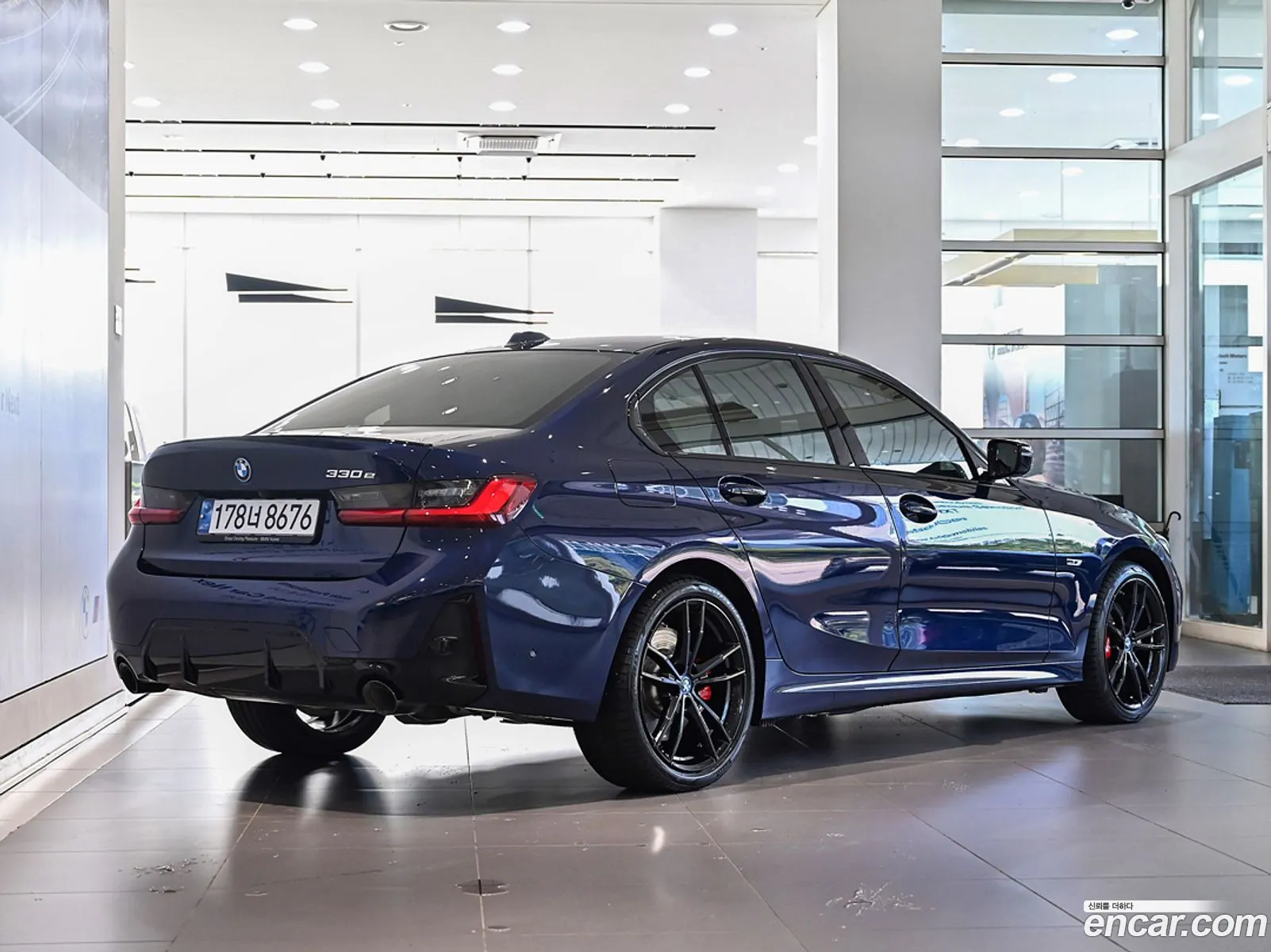 BMW 3 Series G20 330E M Sports Pro First Edition - фотография 3159412