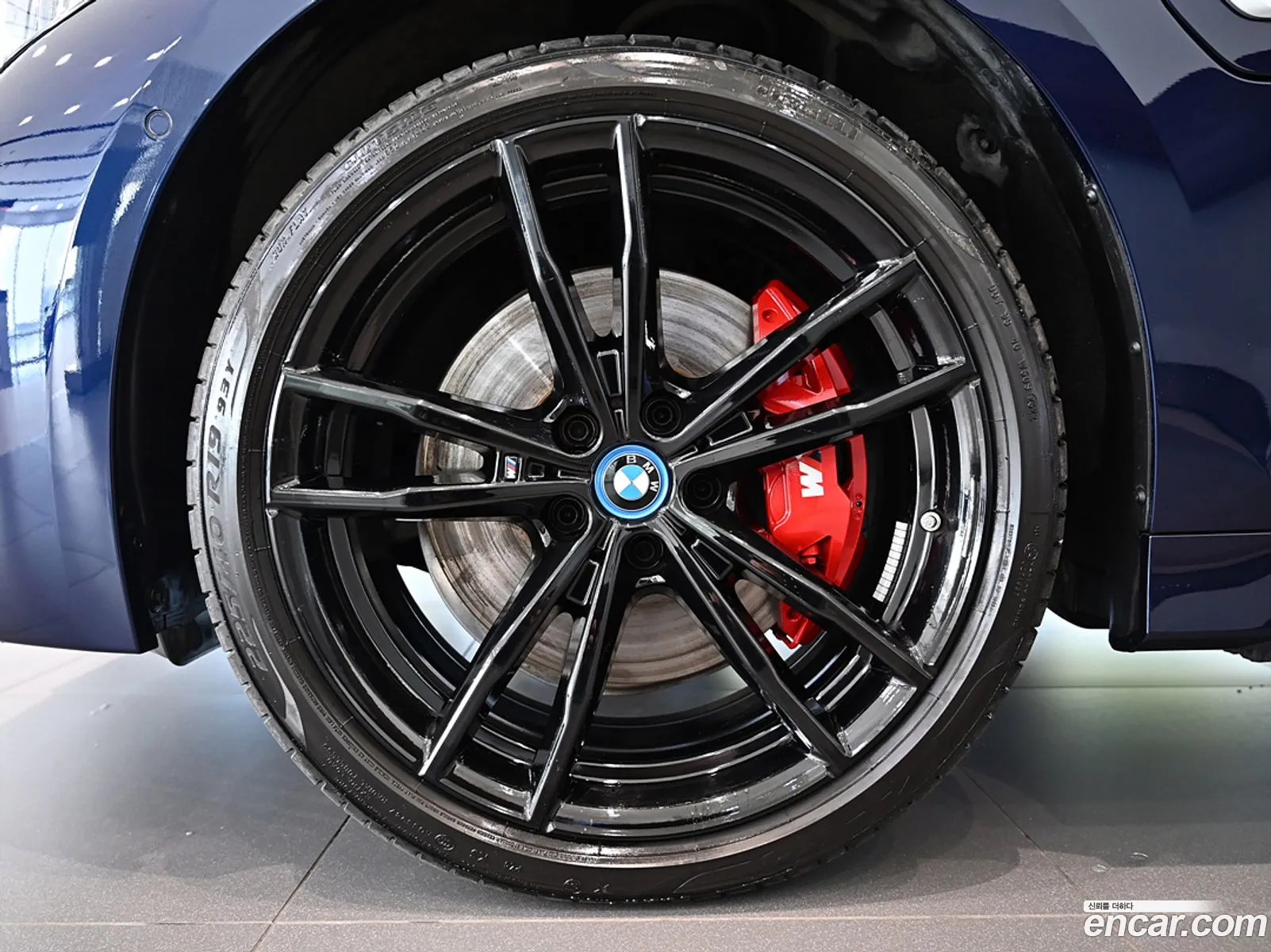 BMW 3 Series G20 330E M Sports Pro First Edition - фотография 3159413