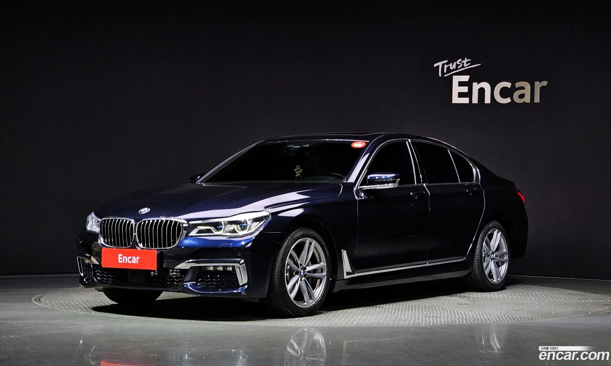 BMW 7 Series G11 730D xDrive M Sports - фотография 4079661