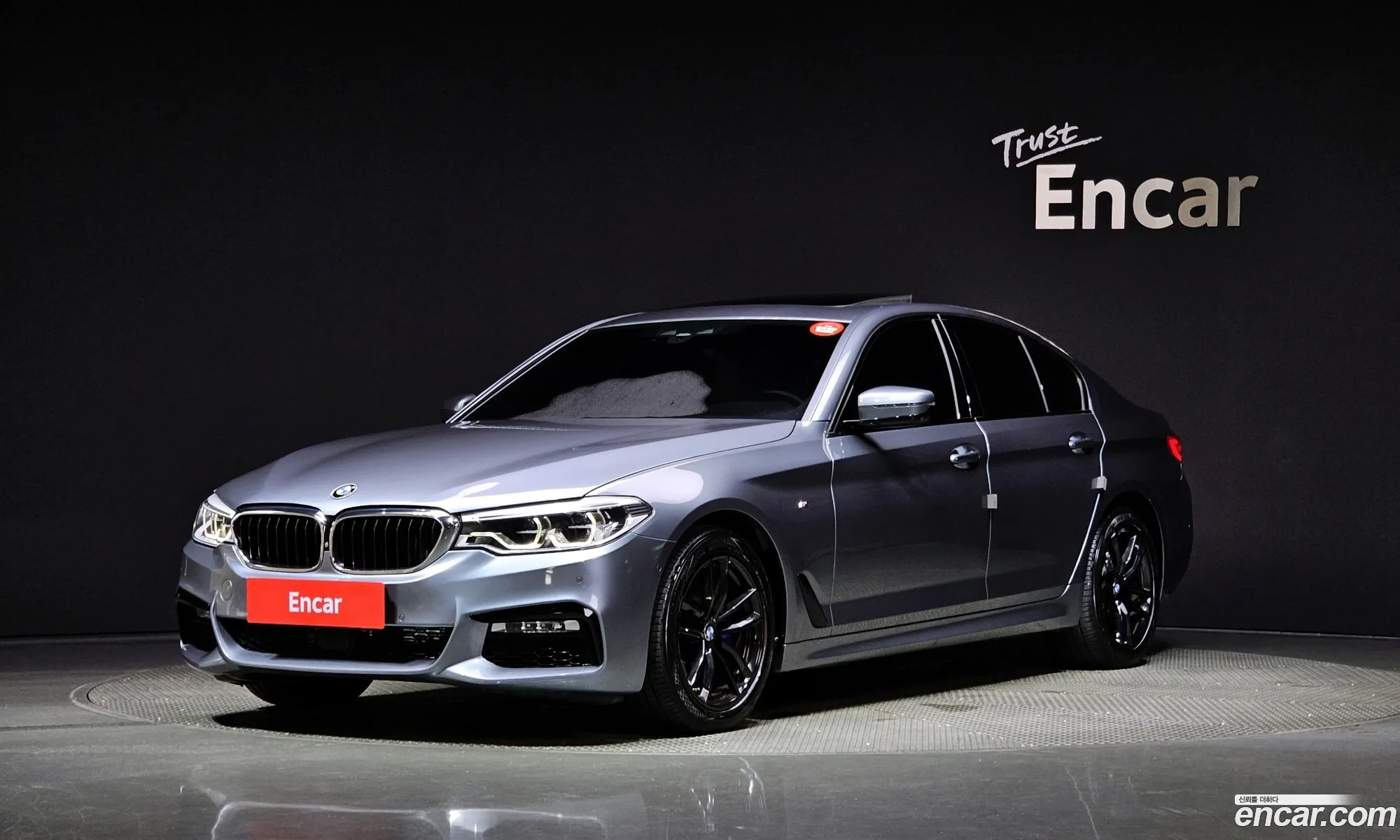 BMW 5 Series G30 520D xDrive M Sport Plus - фотография 3159397