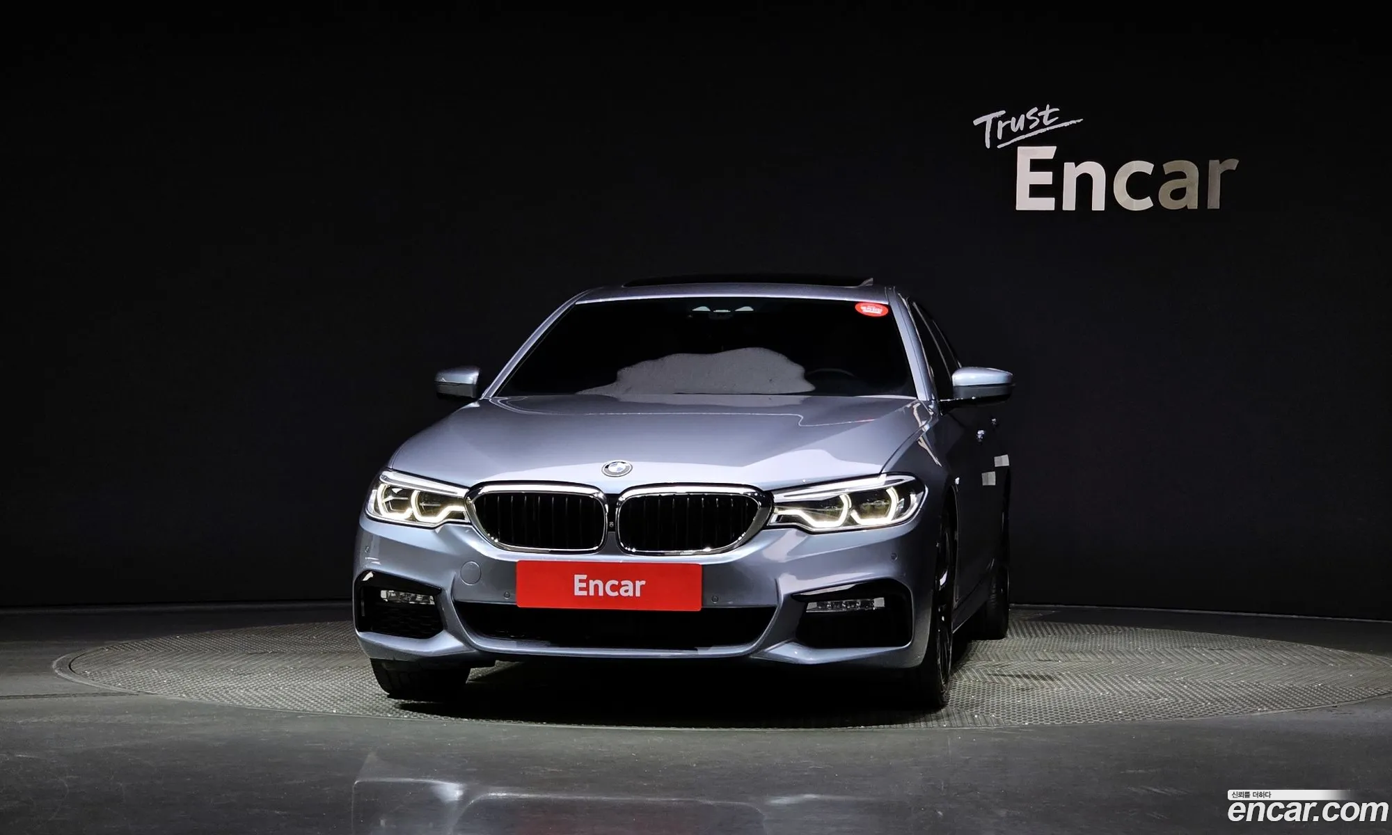 BMW 5 Series G30 520D xDrive M Sport Plus - фотография 3159399