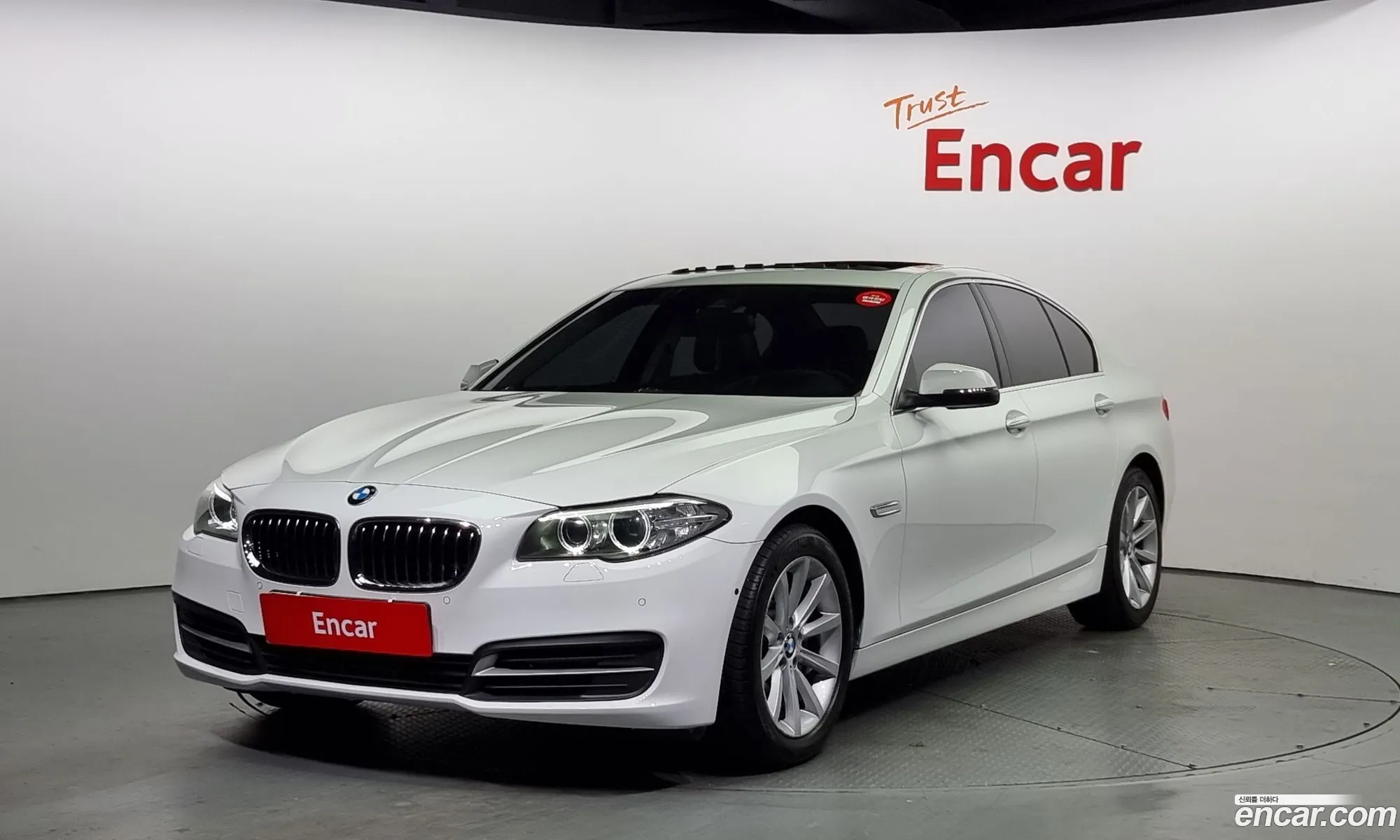 BMW 5 Series F10 528I - фотография 3159373