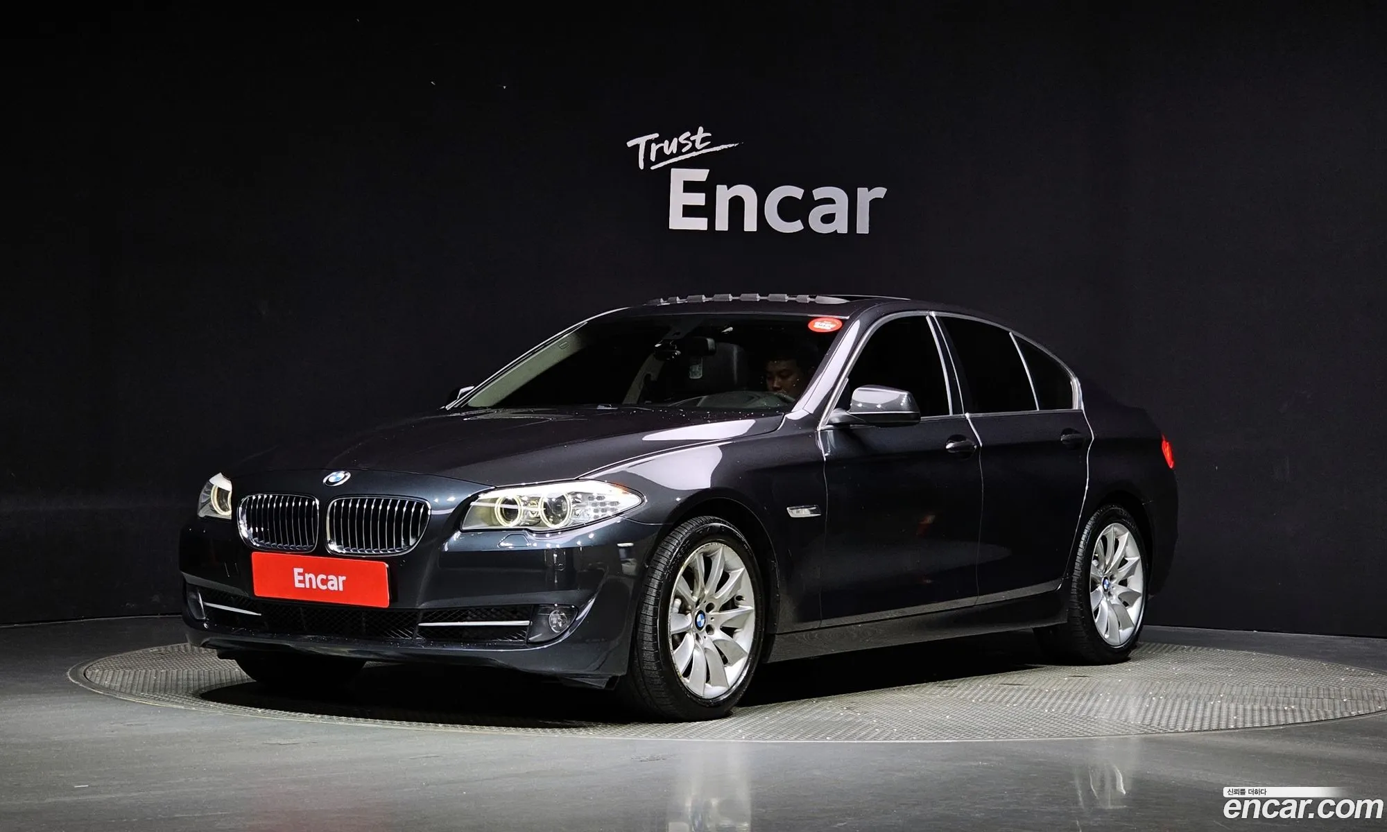 BMW 5 Series F10 528I - фотография 4079649