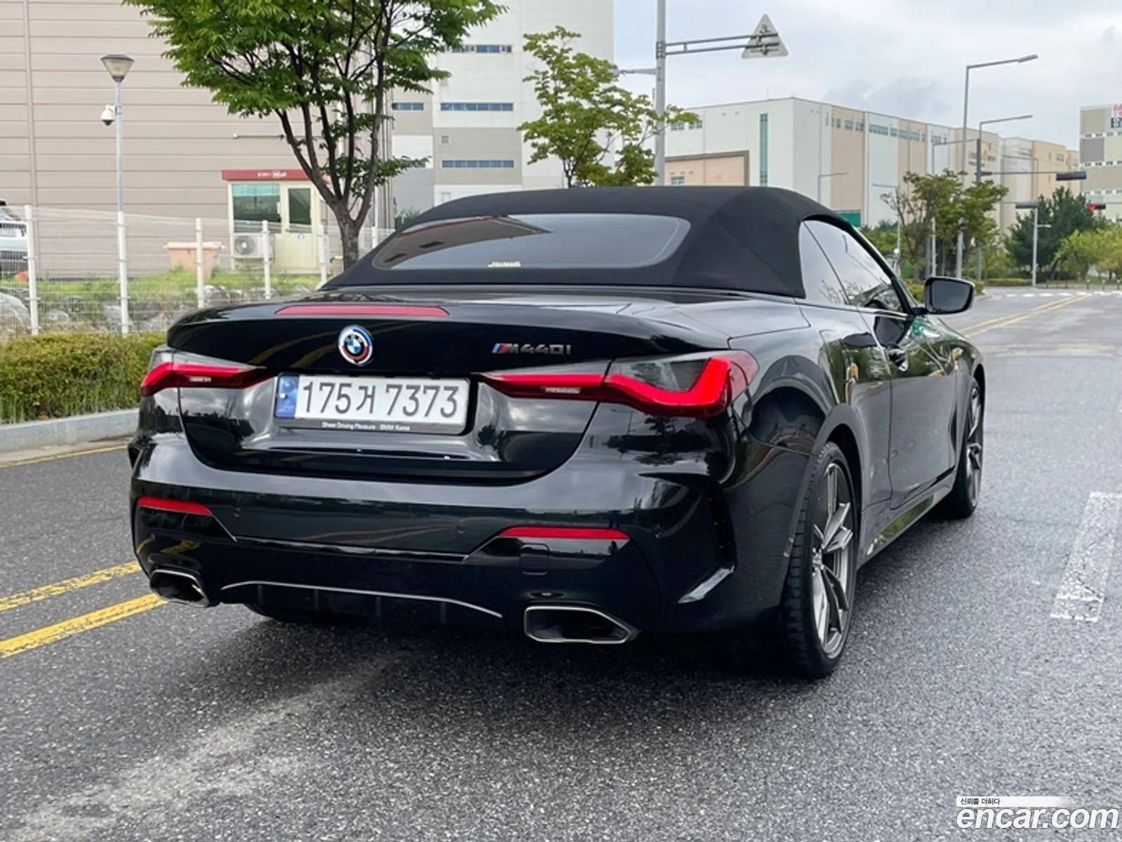BMW 4 Series G22 M440I xDrive Online Exclusive Convertible - фотография 3874298