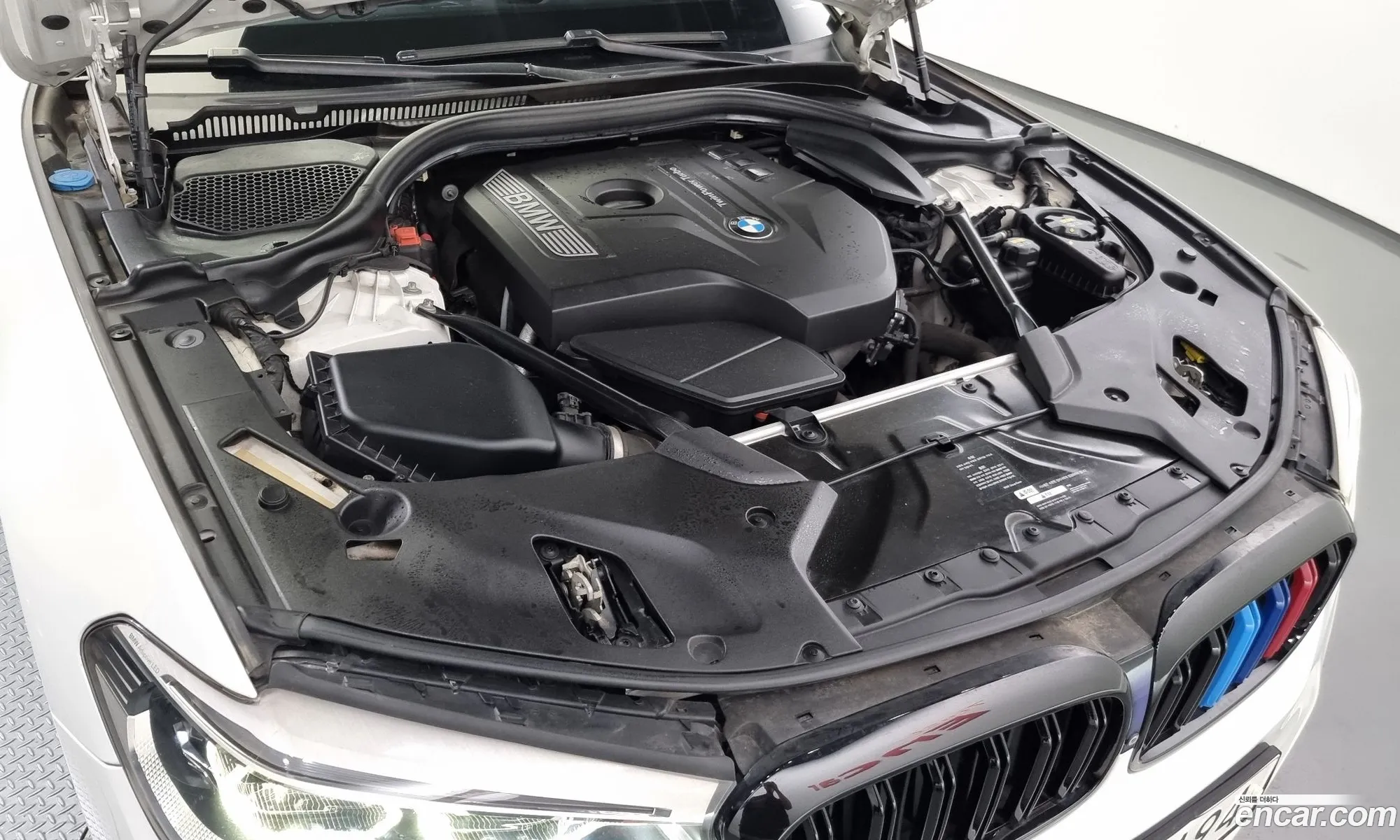 BMW 5 Series G30 530I xDrive M Sport Plus - фотография 4358423