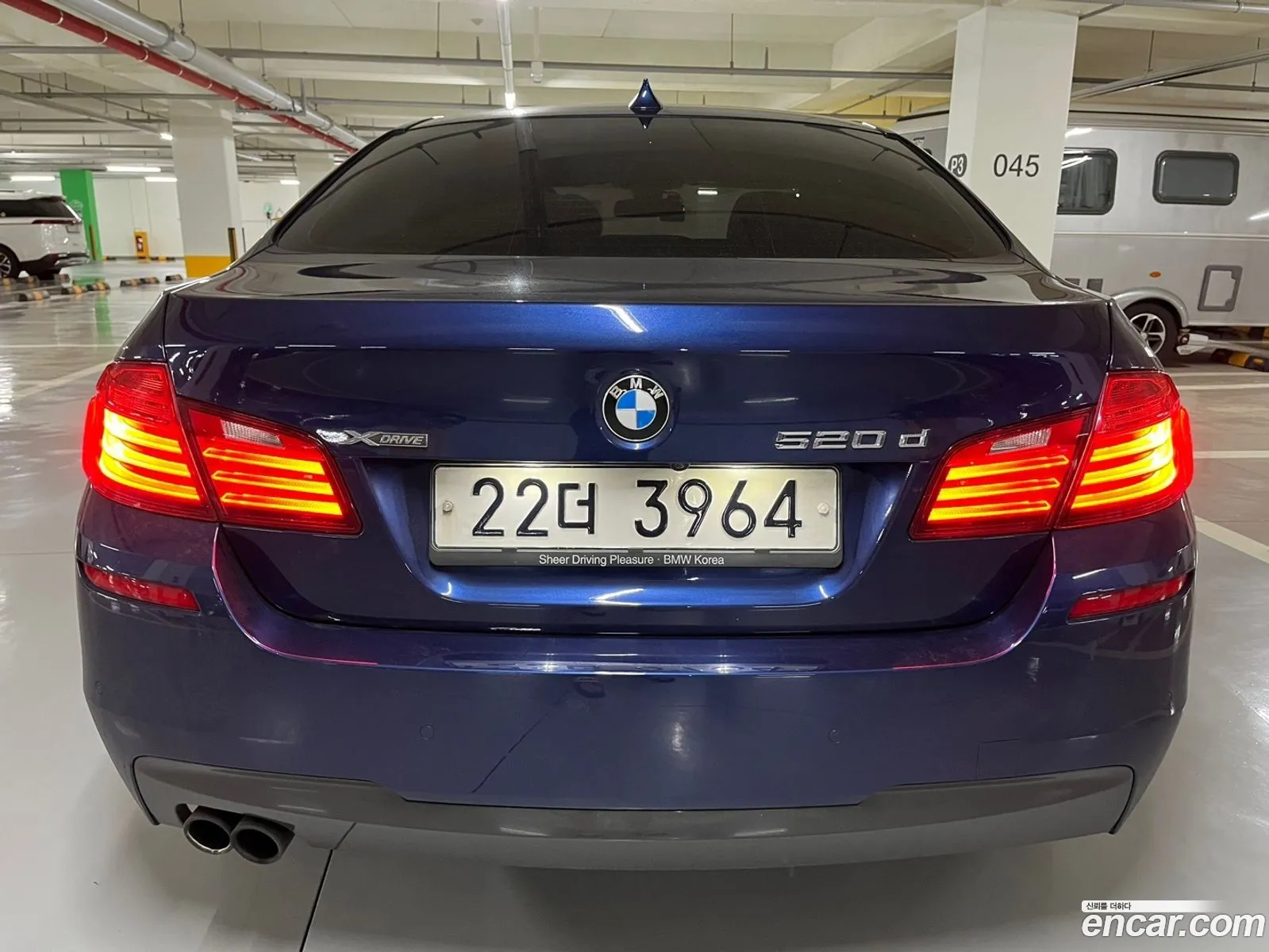 BMW 5 Series F10 520D xDrive M Aerodynamics - фотография 3856595