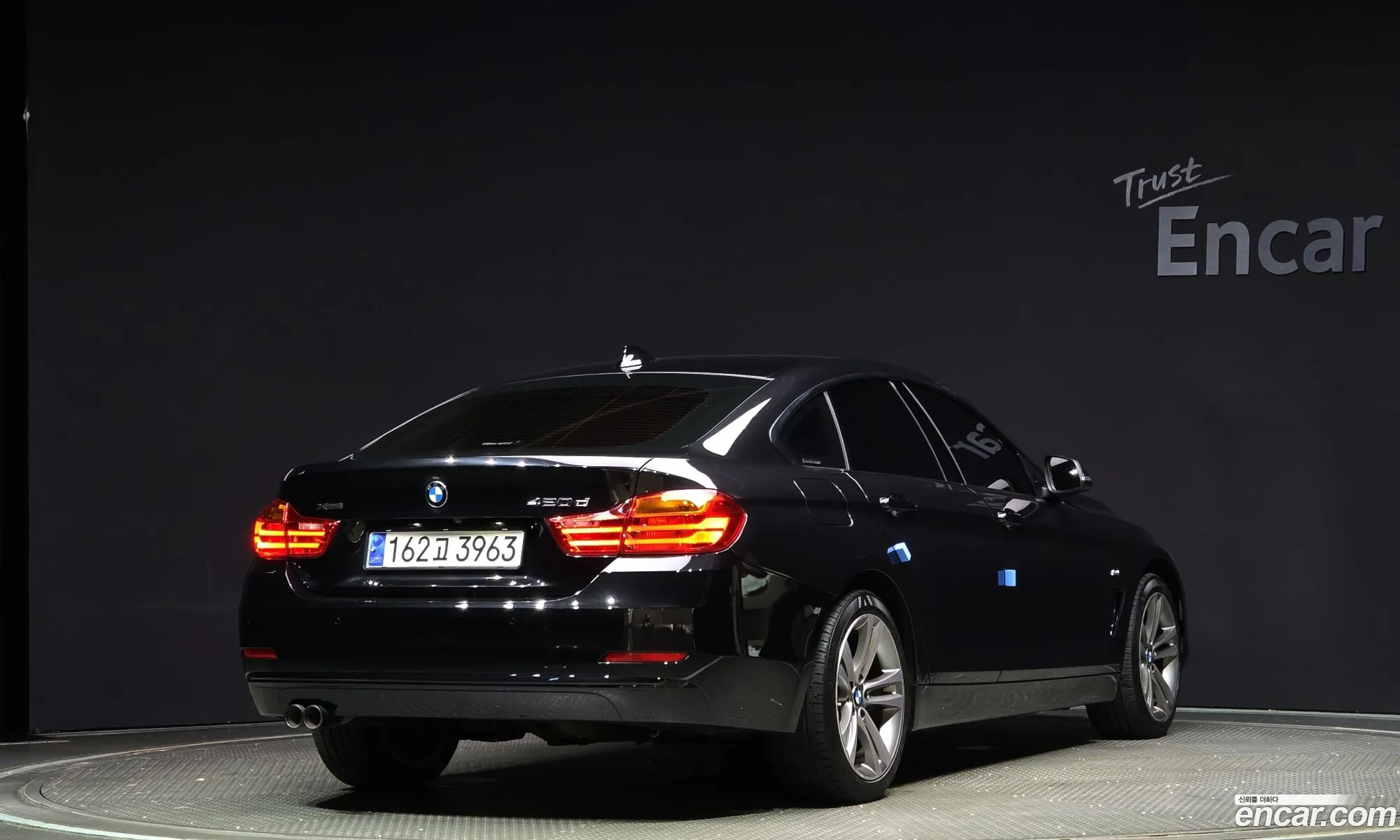 BMW 4 Series F32 420D xDrive Sports Gran Coupe - фотография 77583