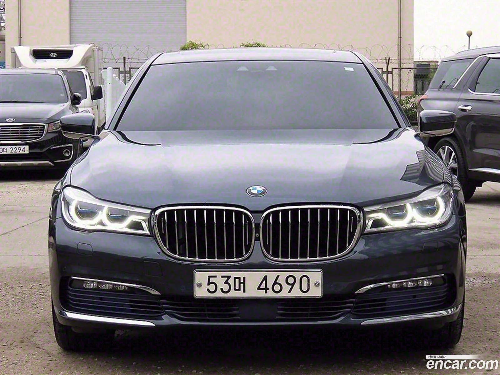BMW 7 Series G11 730D xDrive - фотография 3879385