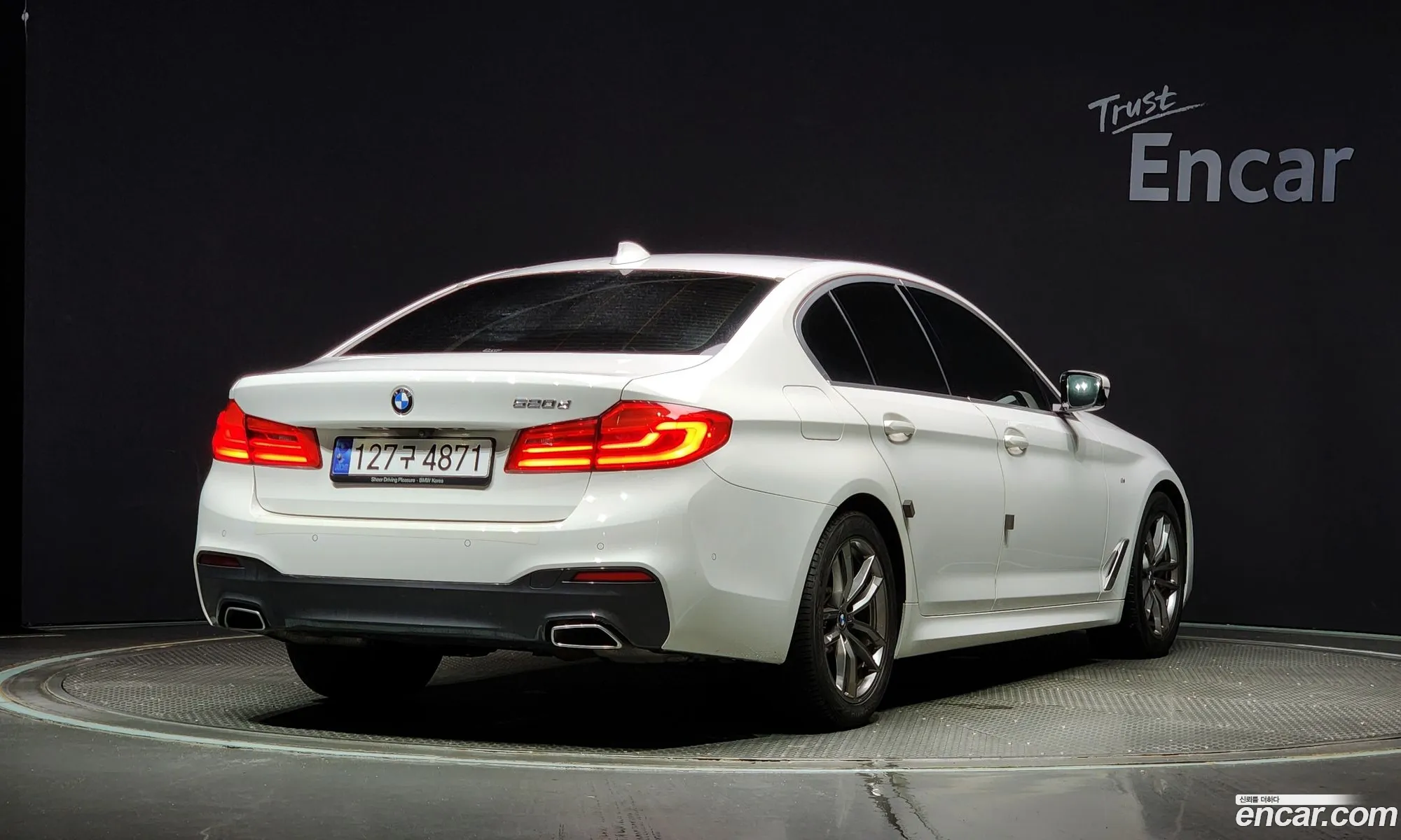 BMW 5 Series G30 520D M Sports Plus - фотография 77570