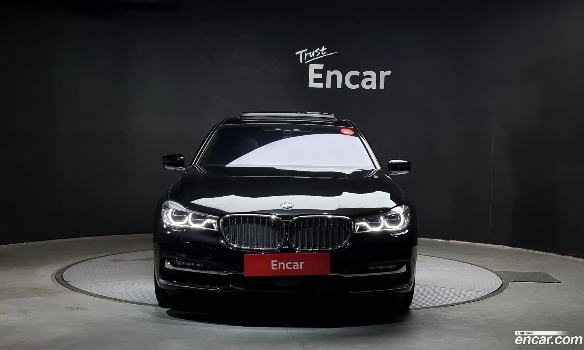 BMW 7 Series G11 750Li xDrive - фотография 12590714