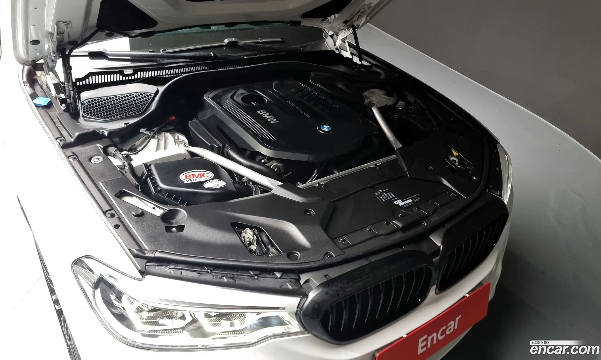 BMW 5 Series G30 540I xDrive M Sport Plus - фотография 12590693