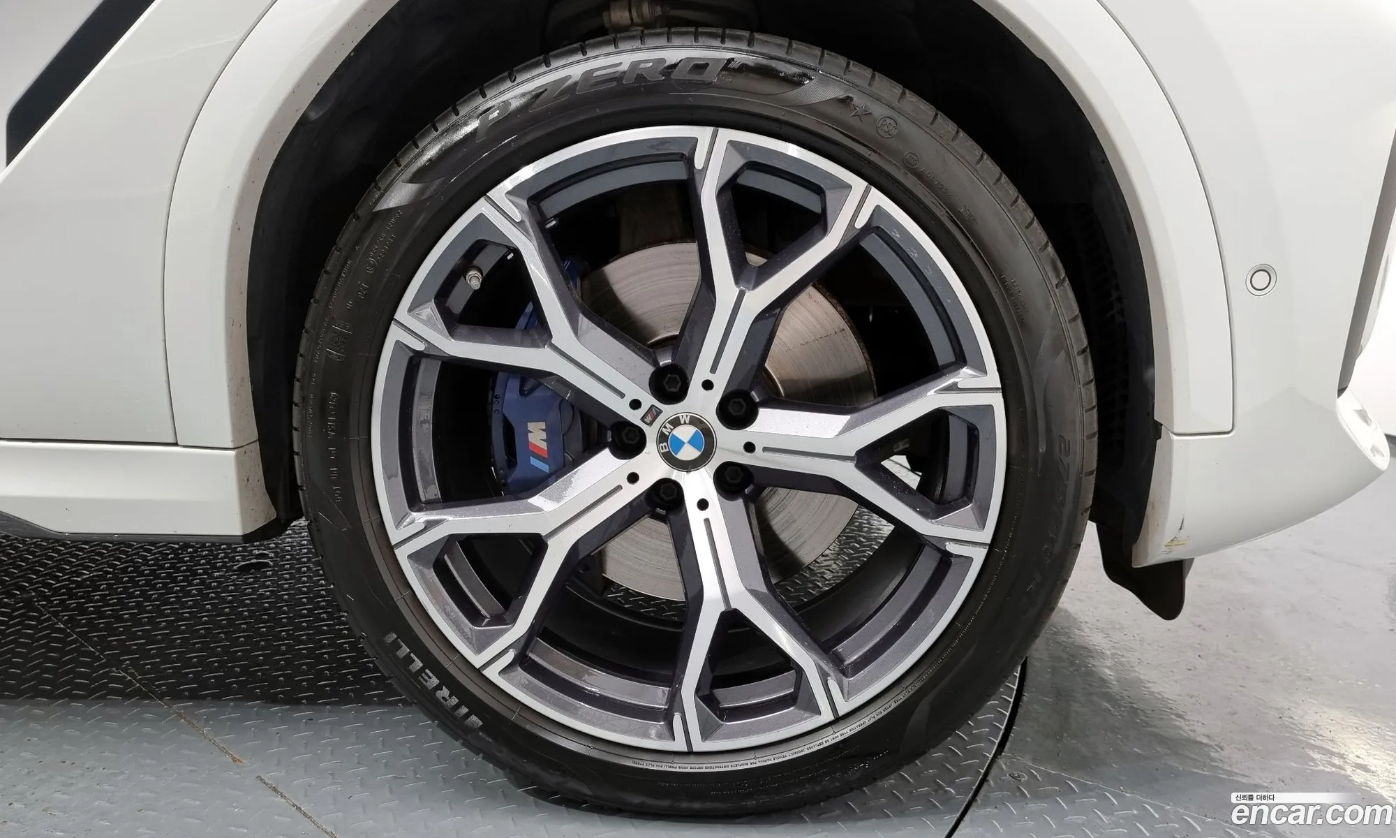 BMW X6 G06 xDrive40I M Sports - фотография 12590680