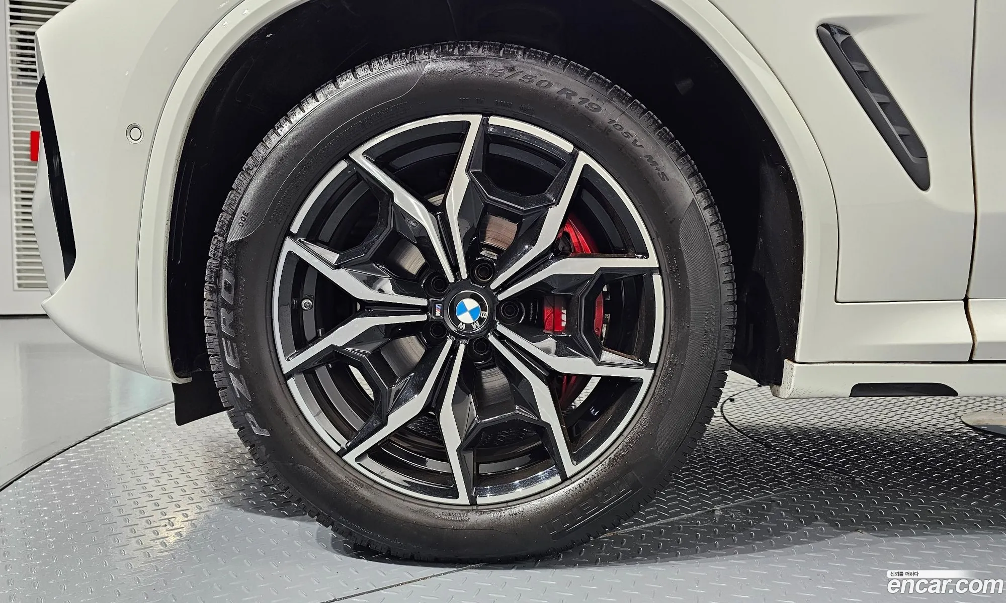 BMW X4 G02 xDrive 20D M Sports Pro - фотография 12590643