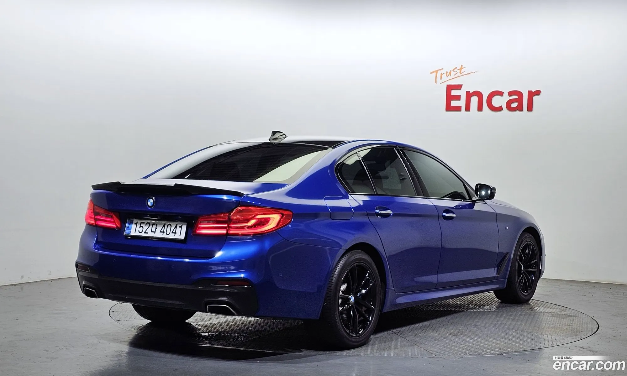 BMW 5 Series G30 520D xDrive M Sports - фотография 2993075