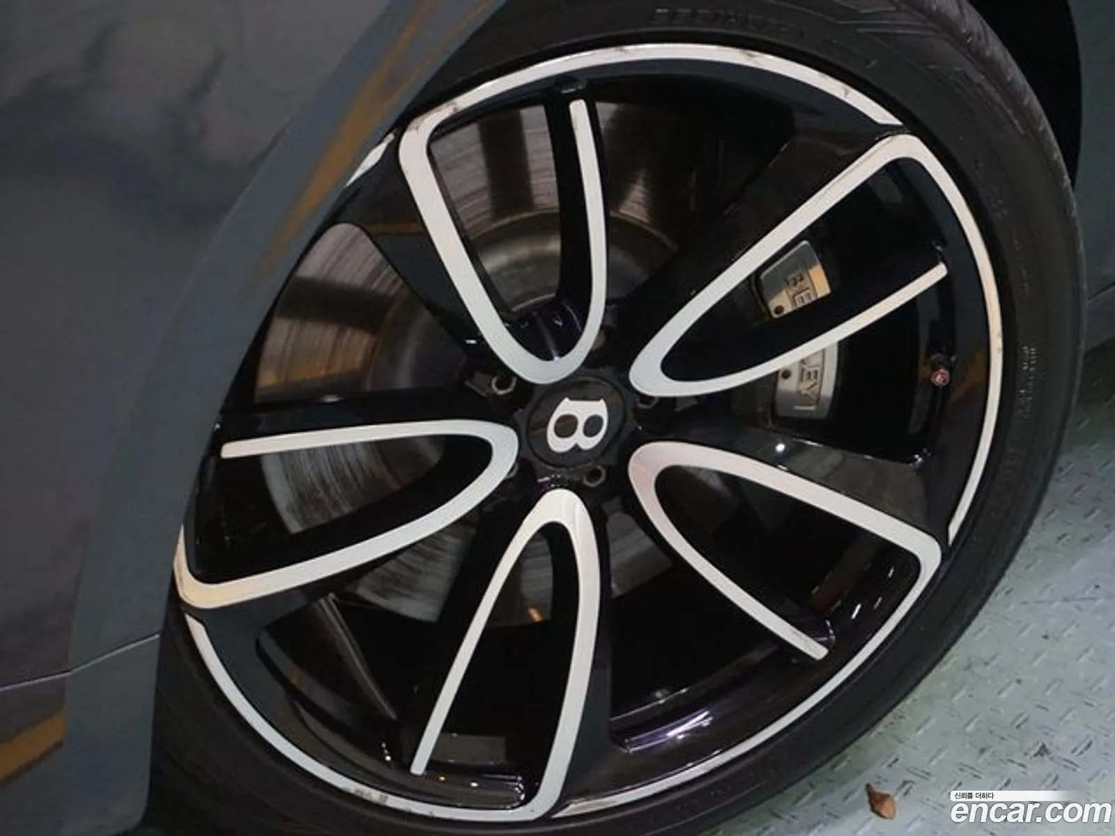 Bentley Flying Spur 2Nd Generation 40 - фотография 4181145