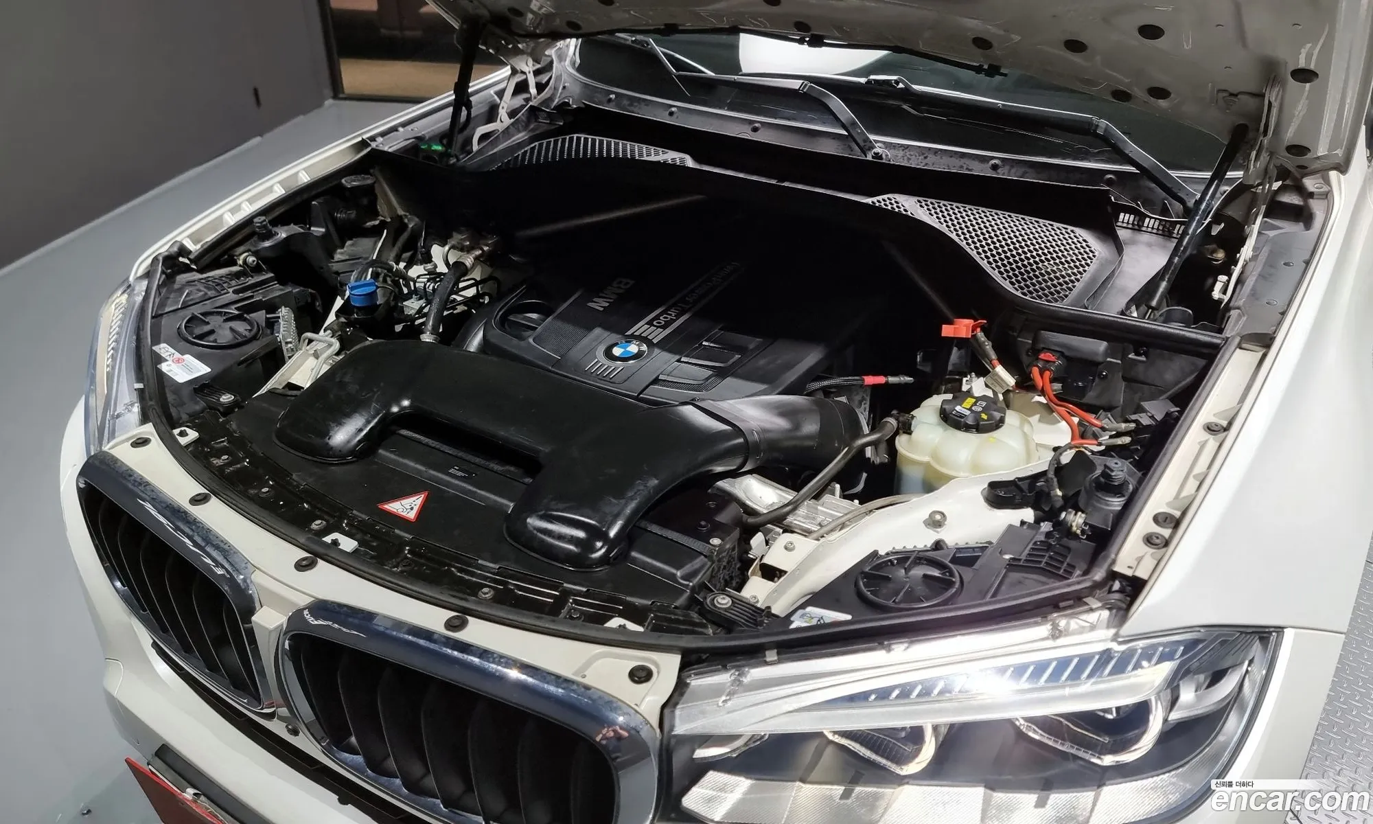 BMW X6 F16 xDrive 30D - фотография 84213
