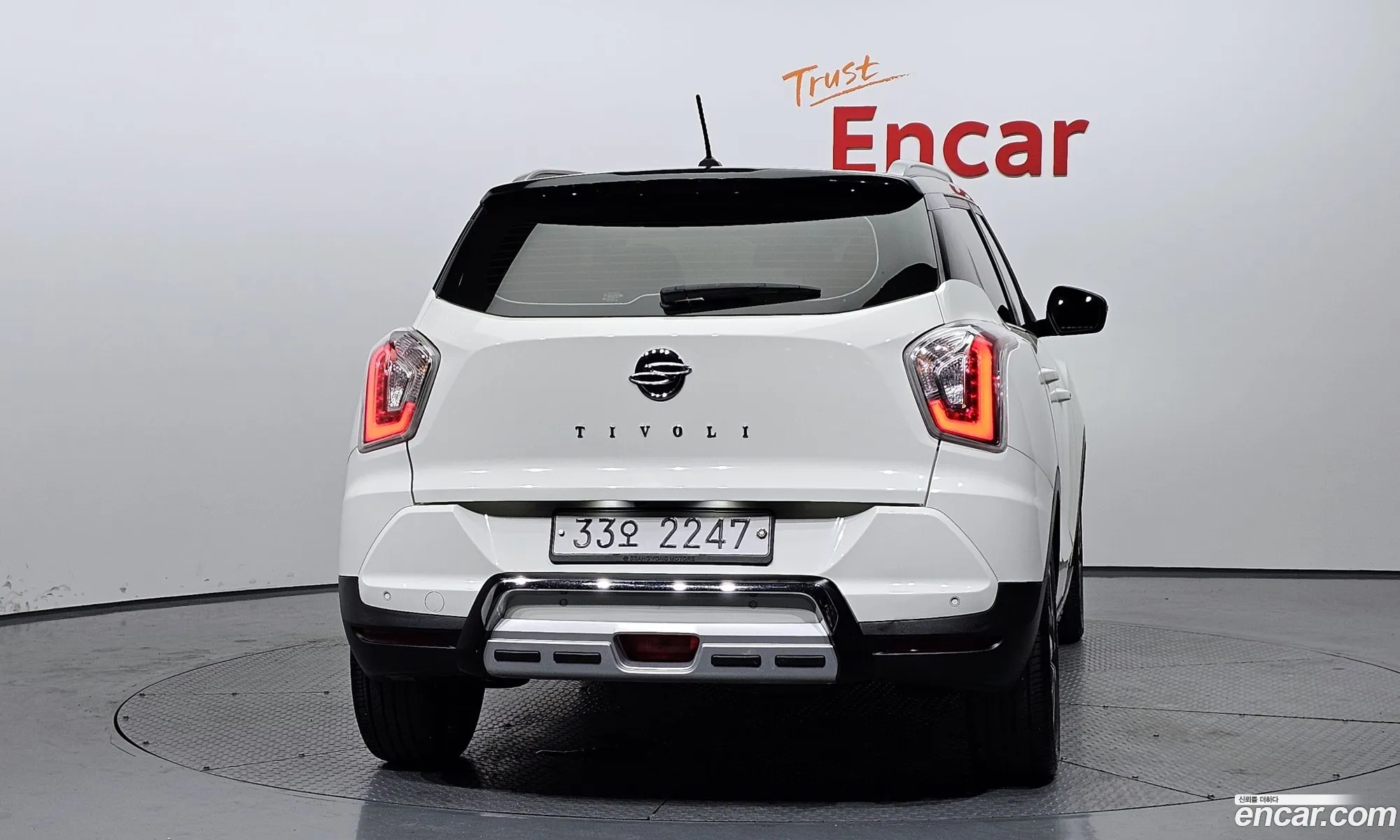 Kg Mobility Ssangyong Tivoli Lx 2Wd Top-Of-The-Line Model - фотография 4949874