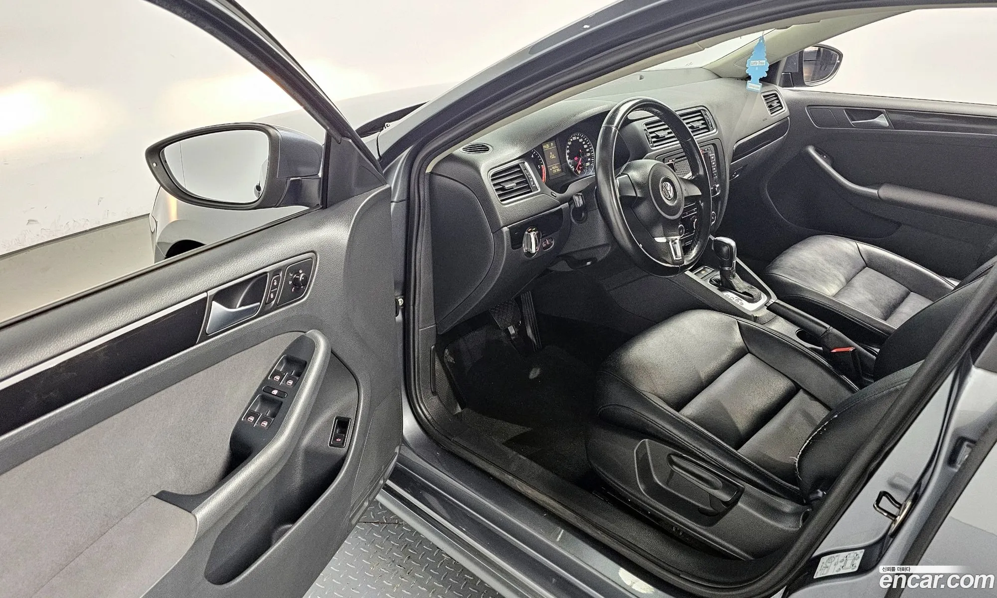 Korex Auto Trade - фотография 12872262