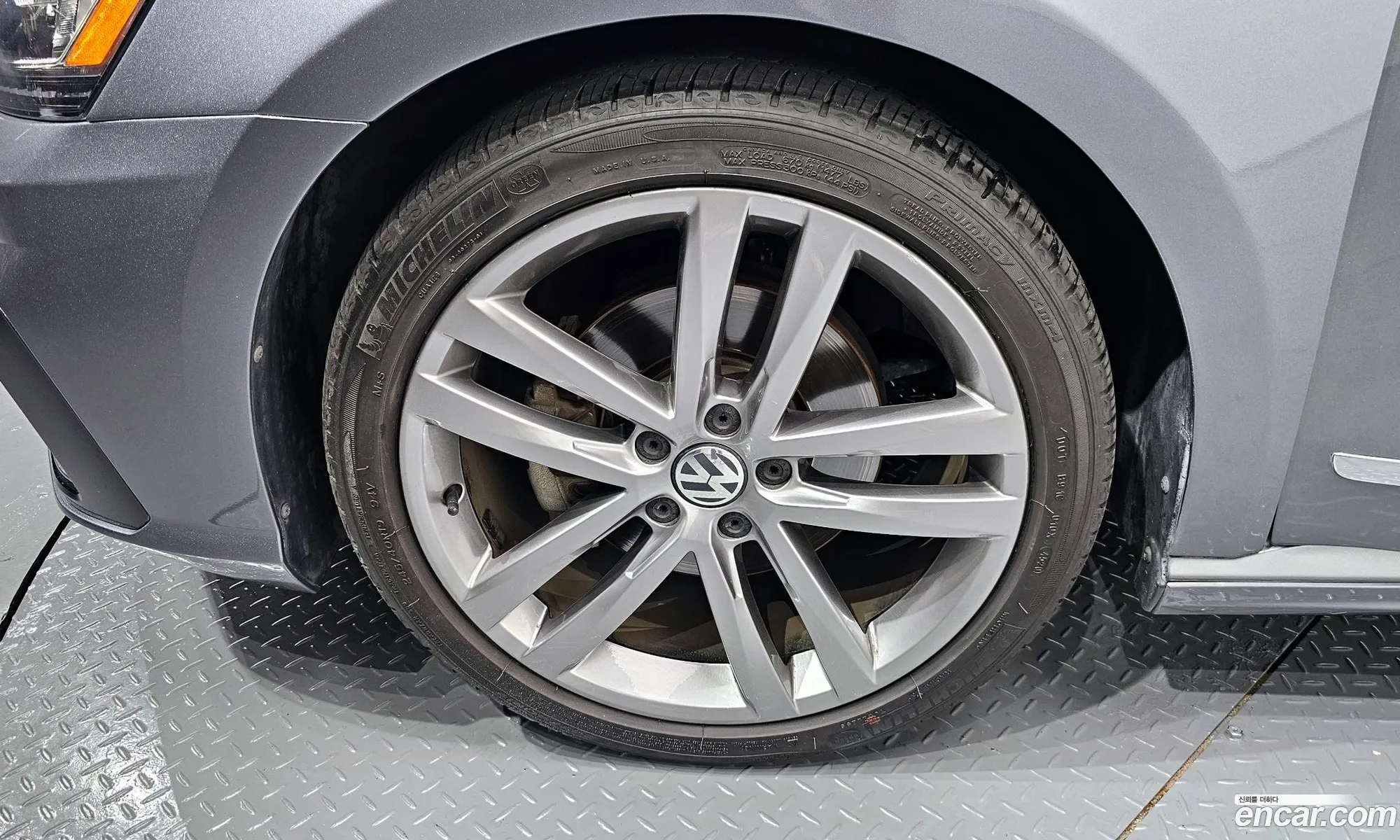 Volkswagen The New Passat 18 Tsi R-Line B7 - фотография 12826206