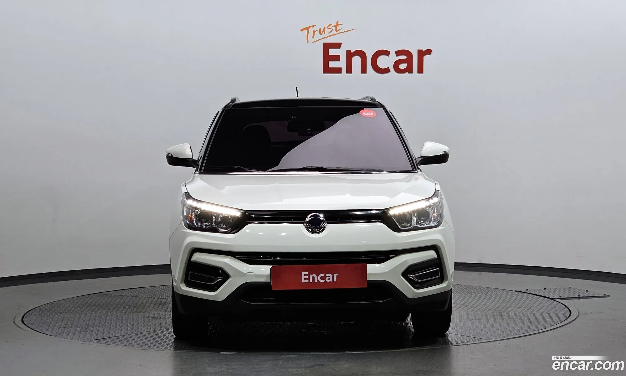 Kg Mobility Ssangyong Tivoli Armor Gear Edition 2Wd - фотография 7356109