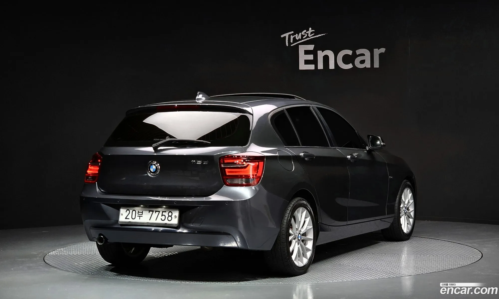 BMW 1 Series F20 118D Sports 5-Door - фотография 2399747